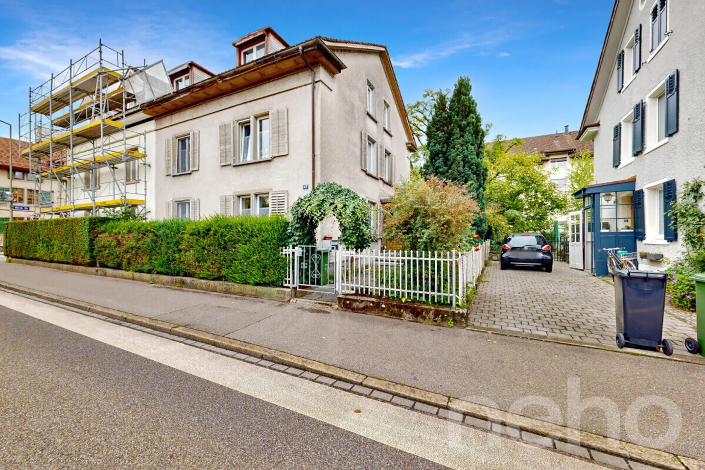 Geräumiges Doppeleinfamilienhaus in Winterthur - Foto 2 von 12