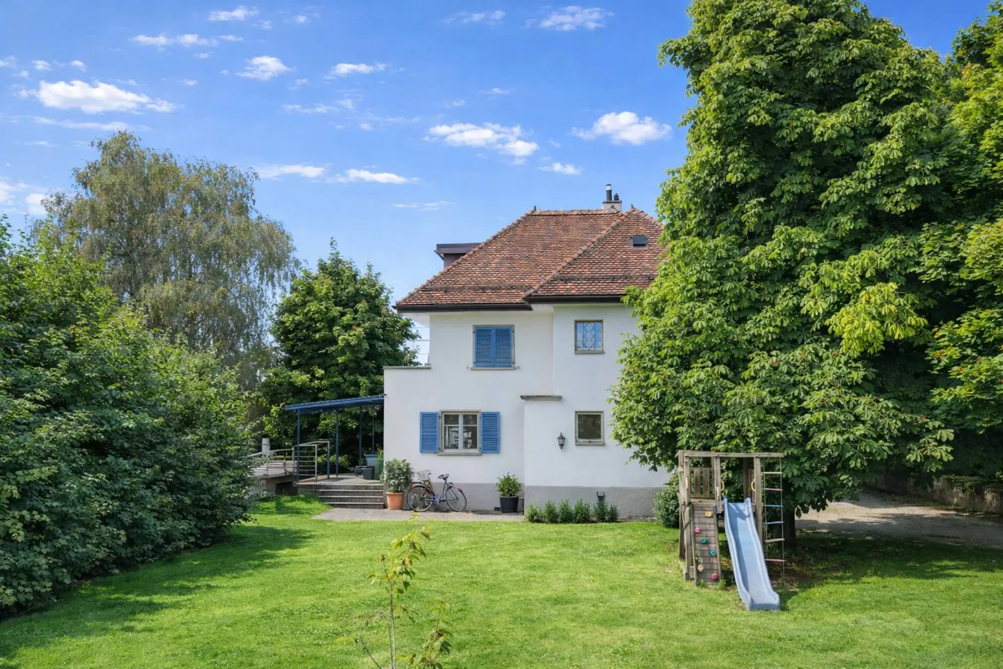 Renoviertes Bürgerhaus in ländlicher Umgebung - Foto 2 von 13