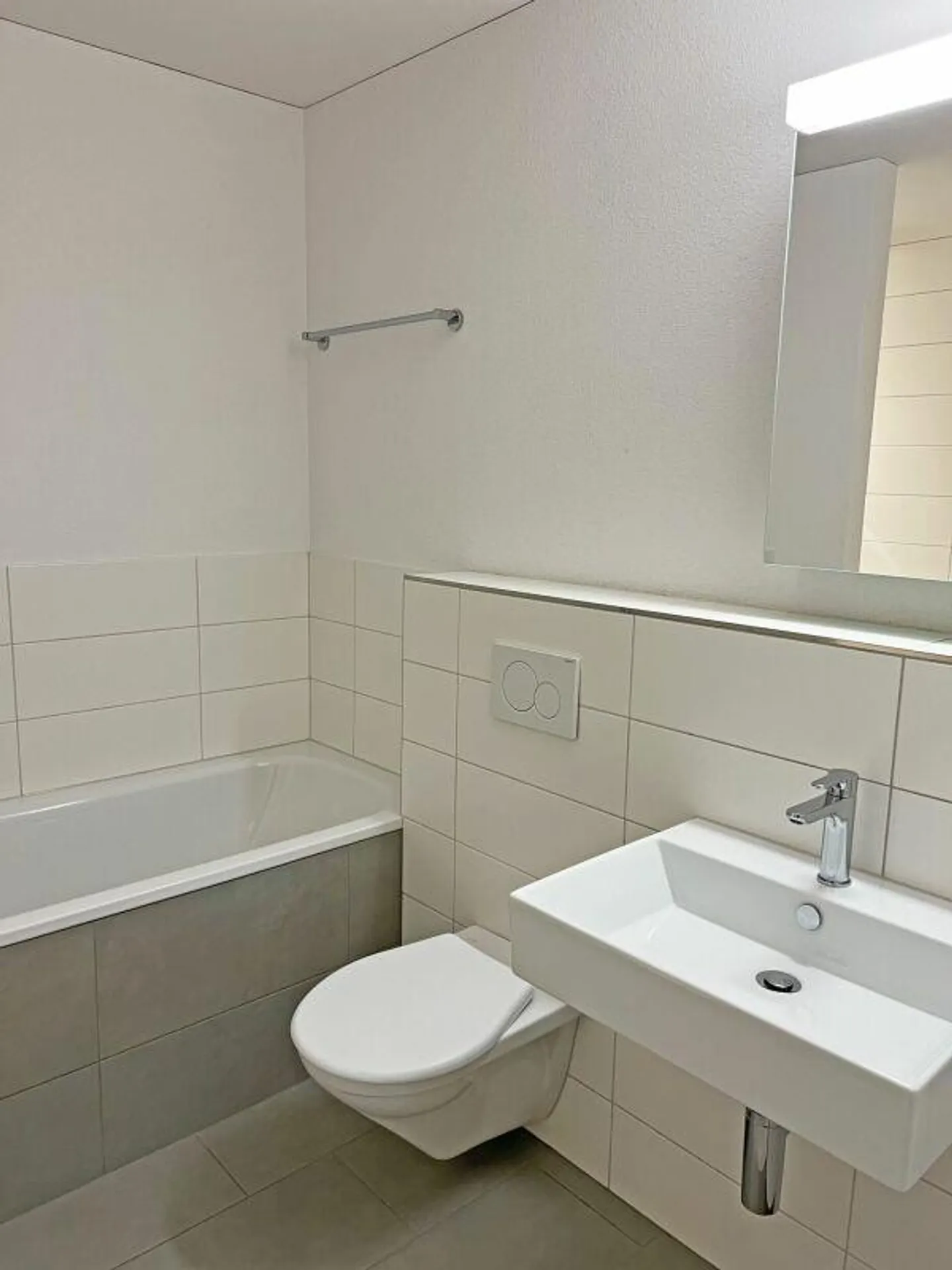 Charmante Wohnung mit Grossem Balkon - Foto 7 von 13
