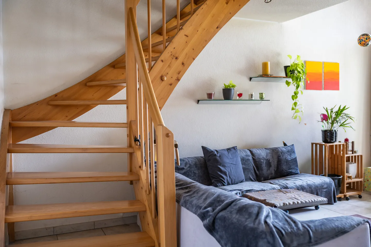 Cozy Maisonette Apartment with Stunning Views - Photo 13 of 27