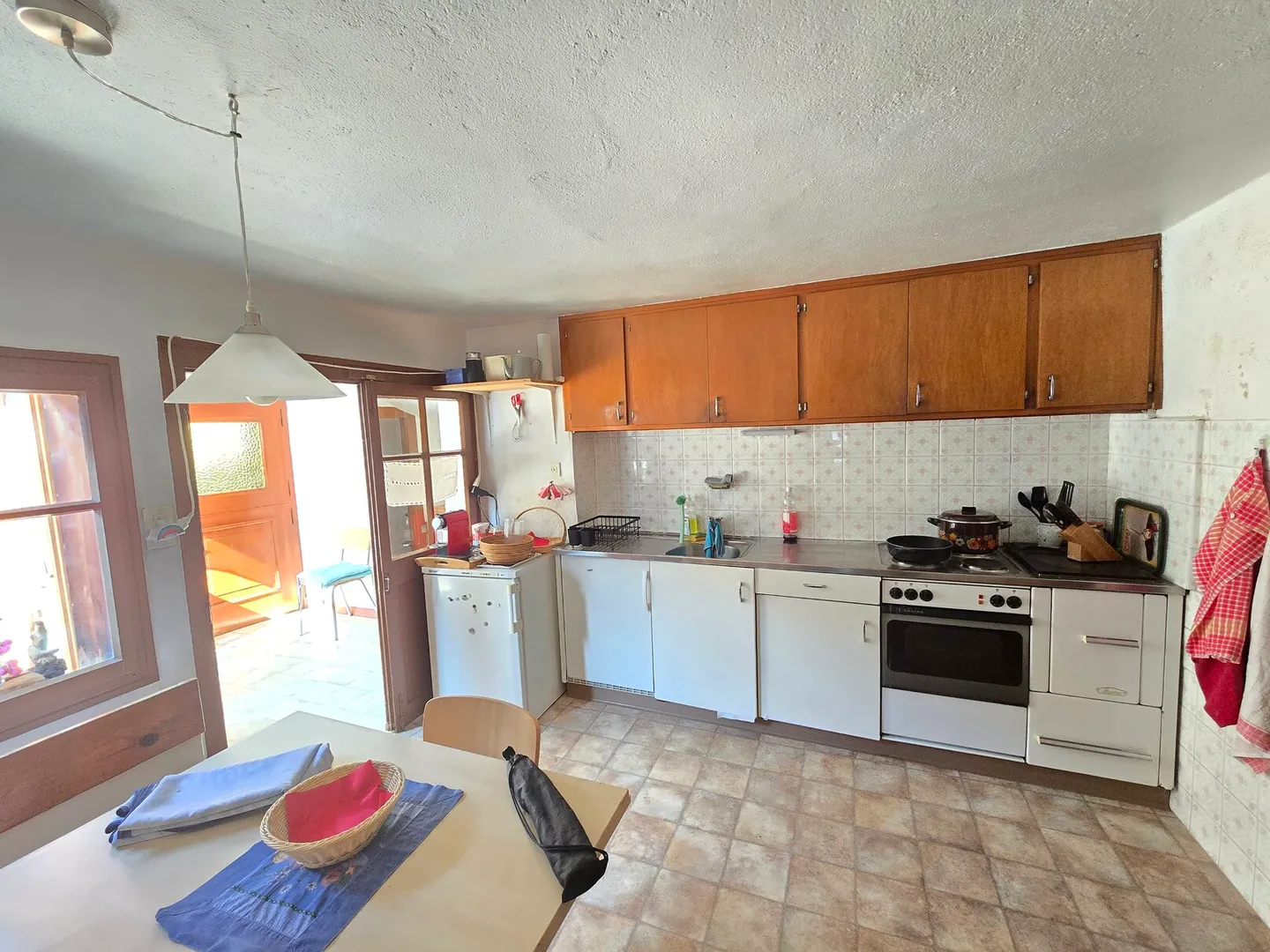 Casa, Fienile, Raccard, Terreni - Salvan - Grande Potenziale - Foto 10 di 13