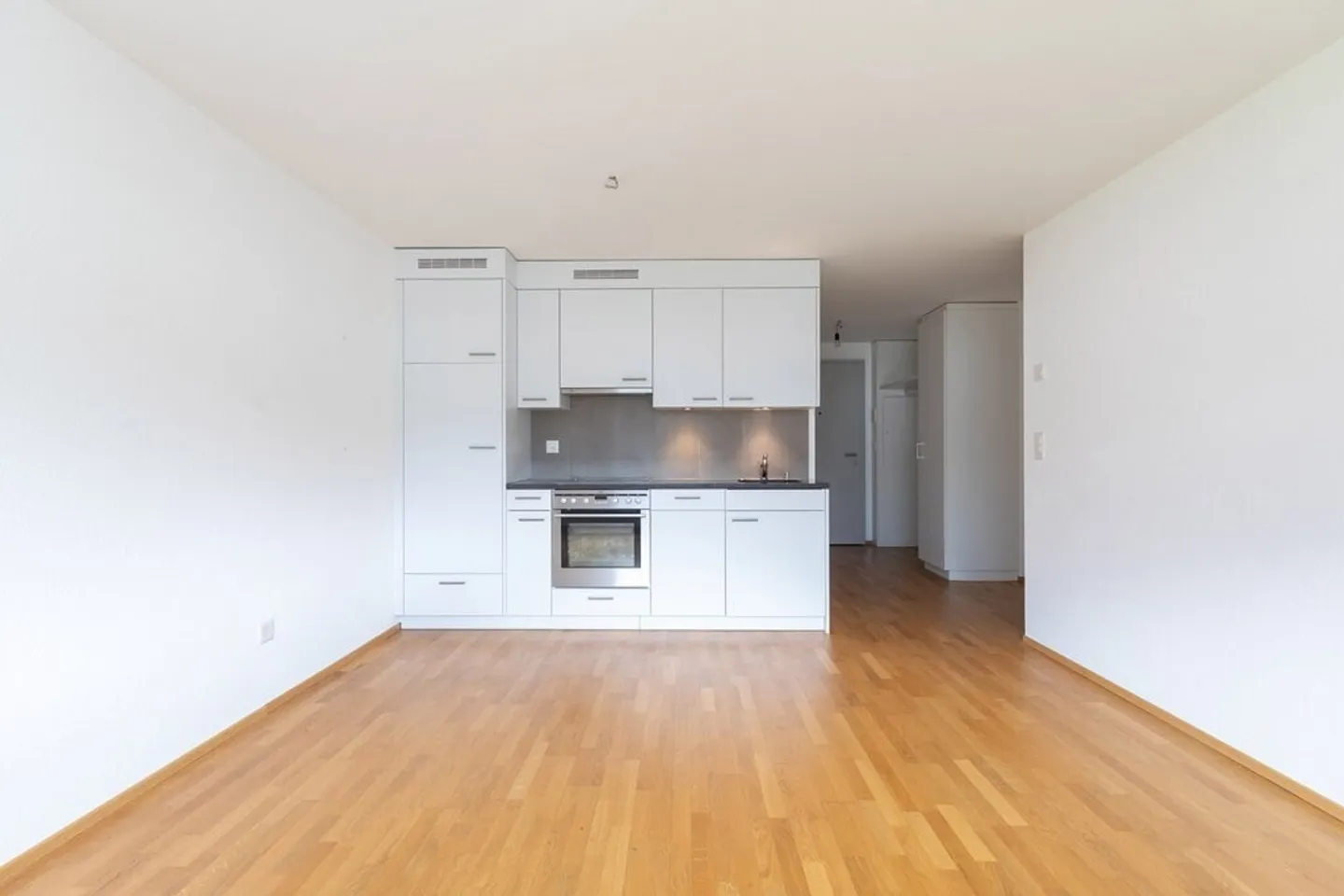 Vivere moderno in una zona residenziale tranquilla - Foto 2 di 8