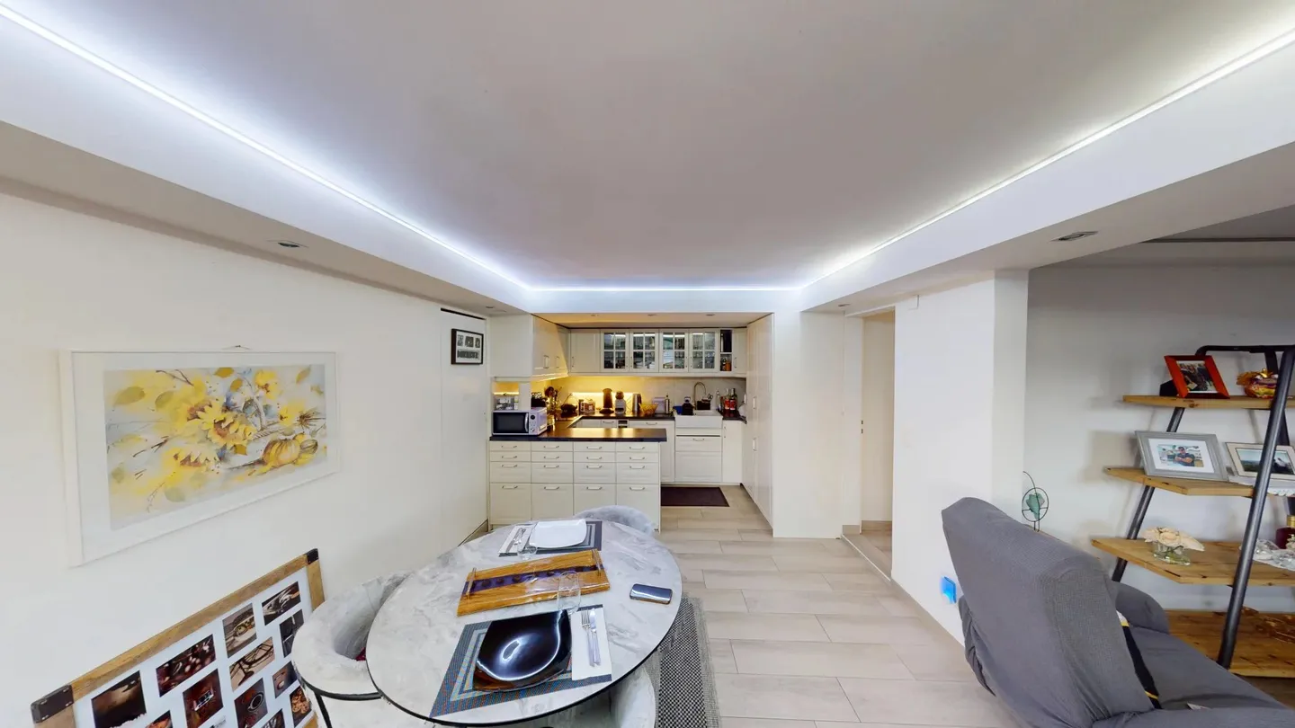 Wunderschönes Chalet mit 5,5 Zimmern und Panoramablick in einer Zweitwohnung - Foto 3 von 38