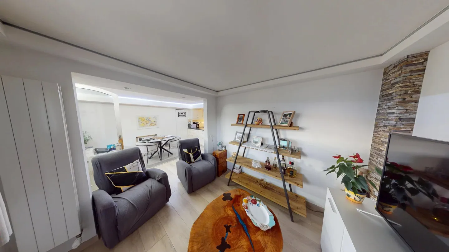 Wunderschönes Chalet mit 5,5 Zimmern und Panoramablick in einer Zweitwohnung - Foto 7 von 38