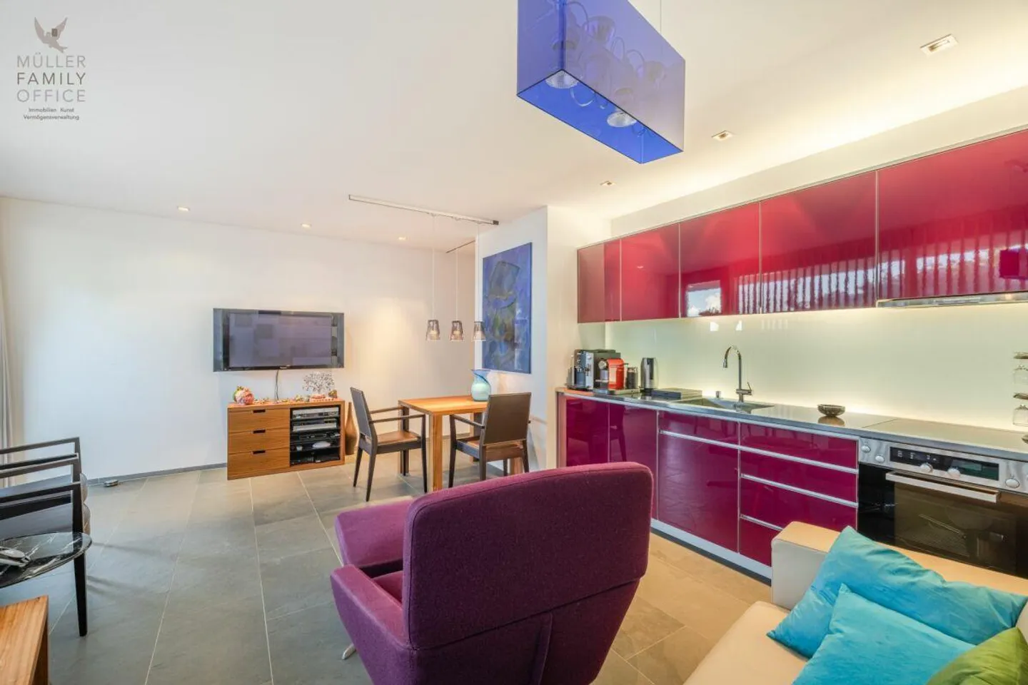 Villa de designer de luxe de rêve avec vue fantastique sur le lac et appartement d'invité - Photo 13 sur 15