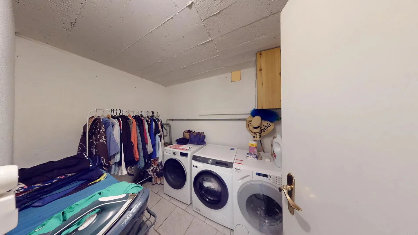 Wunderschönes Chalet mit 5,5 Zimmern und Panoramablick in einer Zweitwohnung - Foto 13 von 38