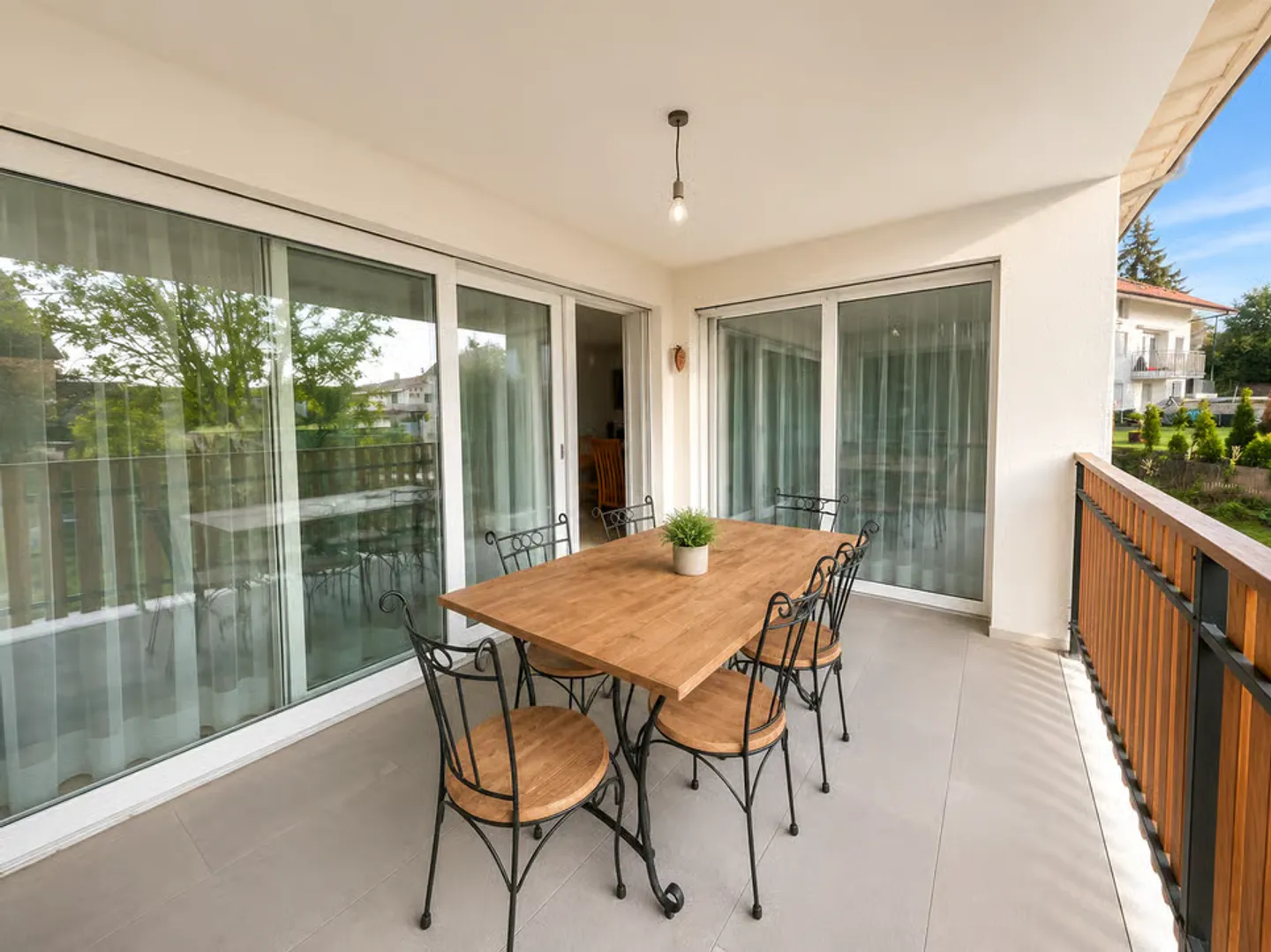 À vendre - Magnifique appartement PPE de 4.5 pièces avec 2 places de parc intéri - Foto 5 von 8