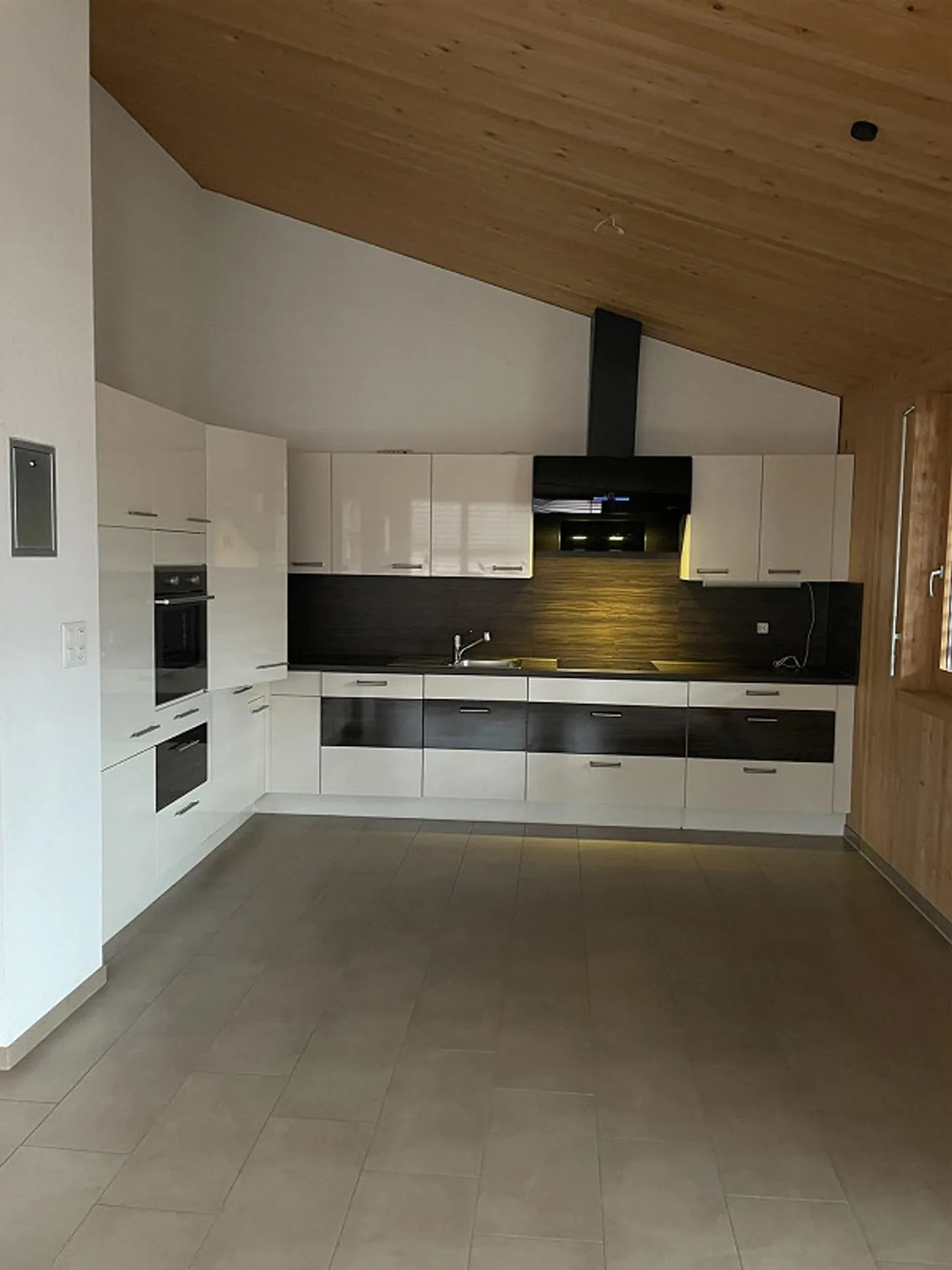 Charming centrally located apartment in the Rhine Valley - Photo 1 of 13