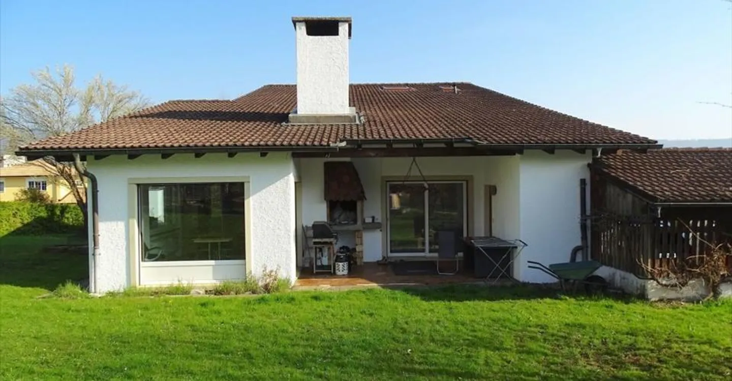 Charming House in the Jura - Photo 1 of 11