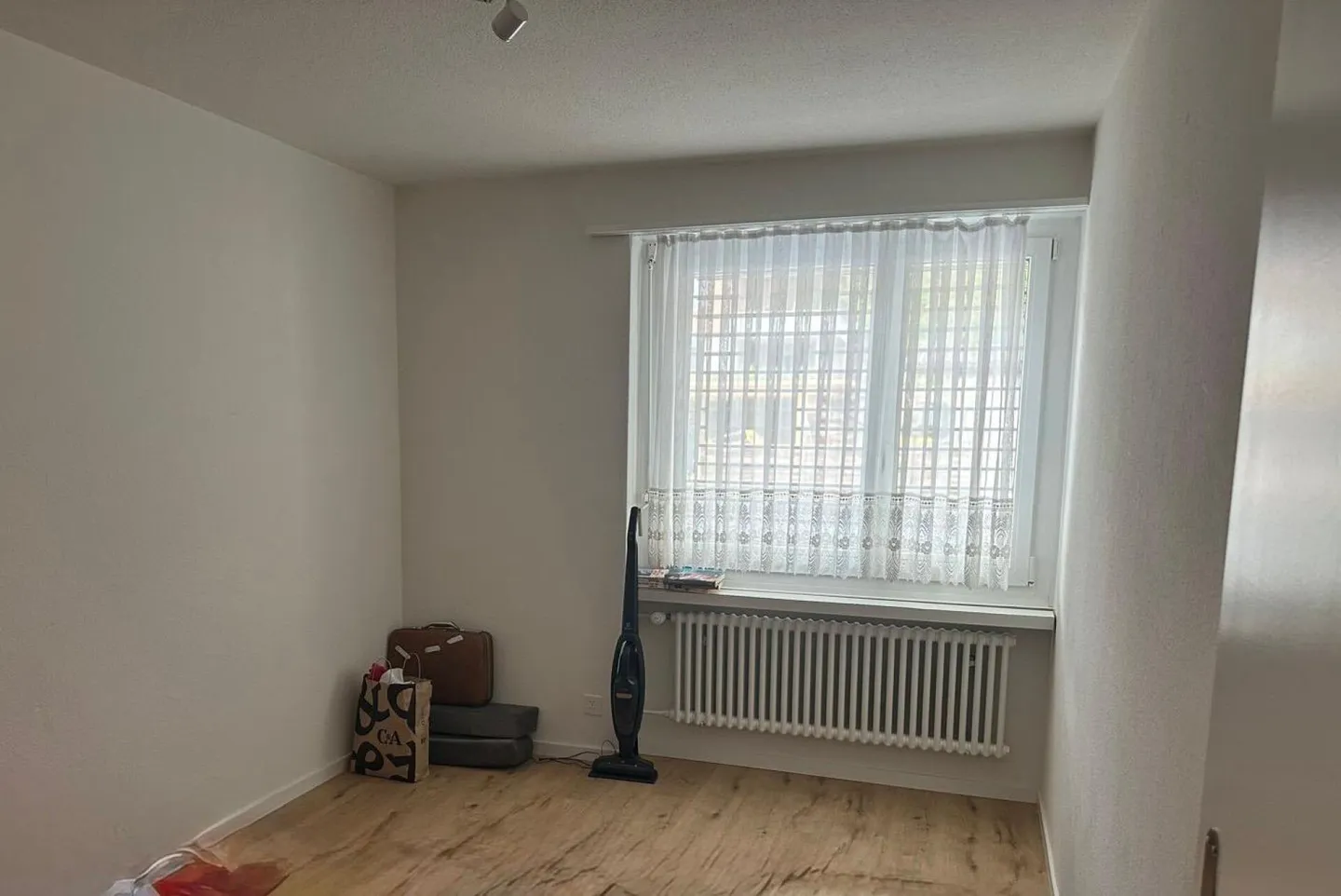 Appartamento 3.5 locali al piano terra - Oberackerstrasse 4, 5113 Holderbank - Foto 6 di 9