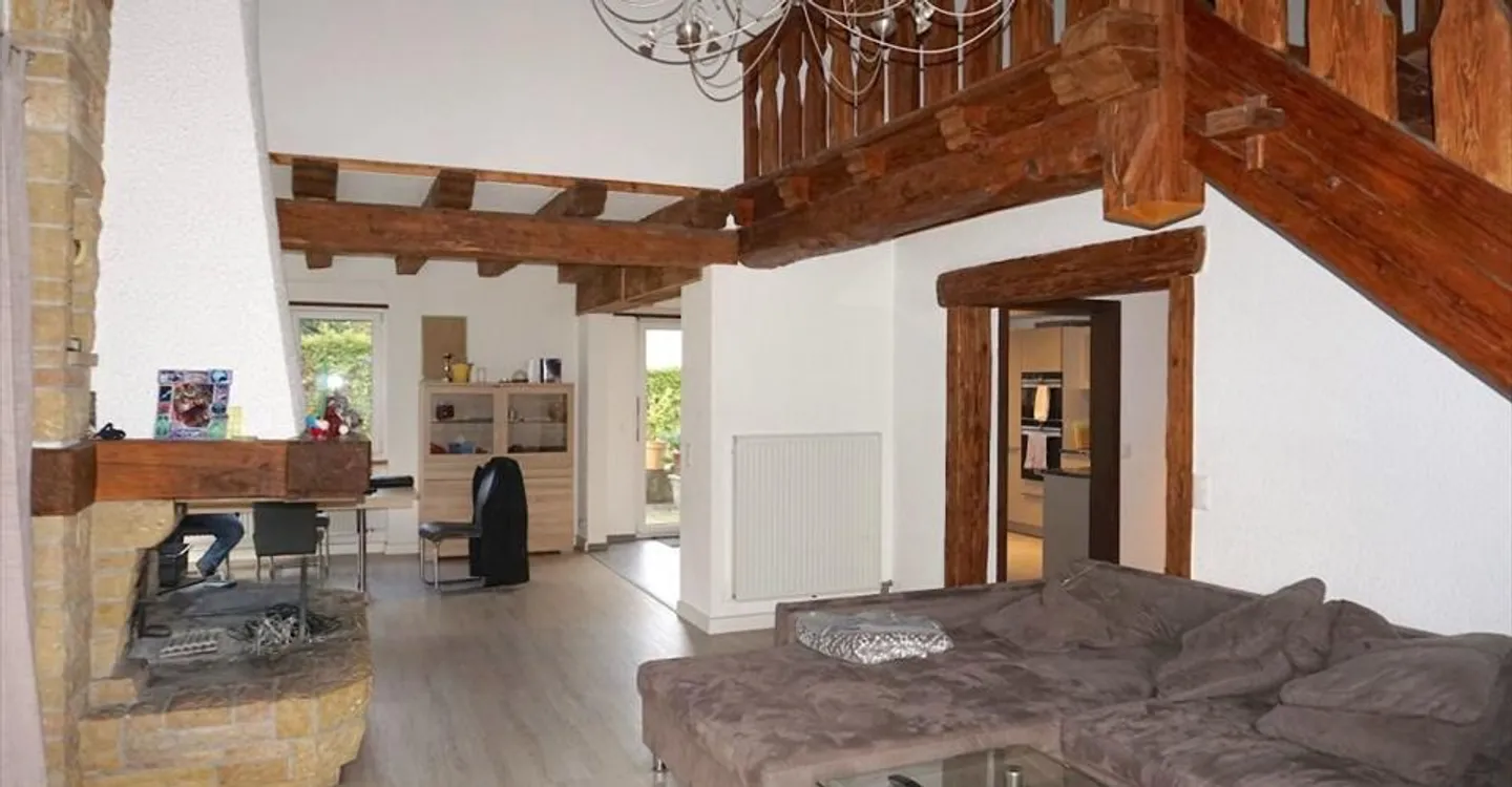 Charming House in the Jura - Photo 9 of 11