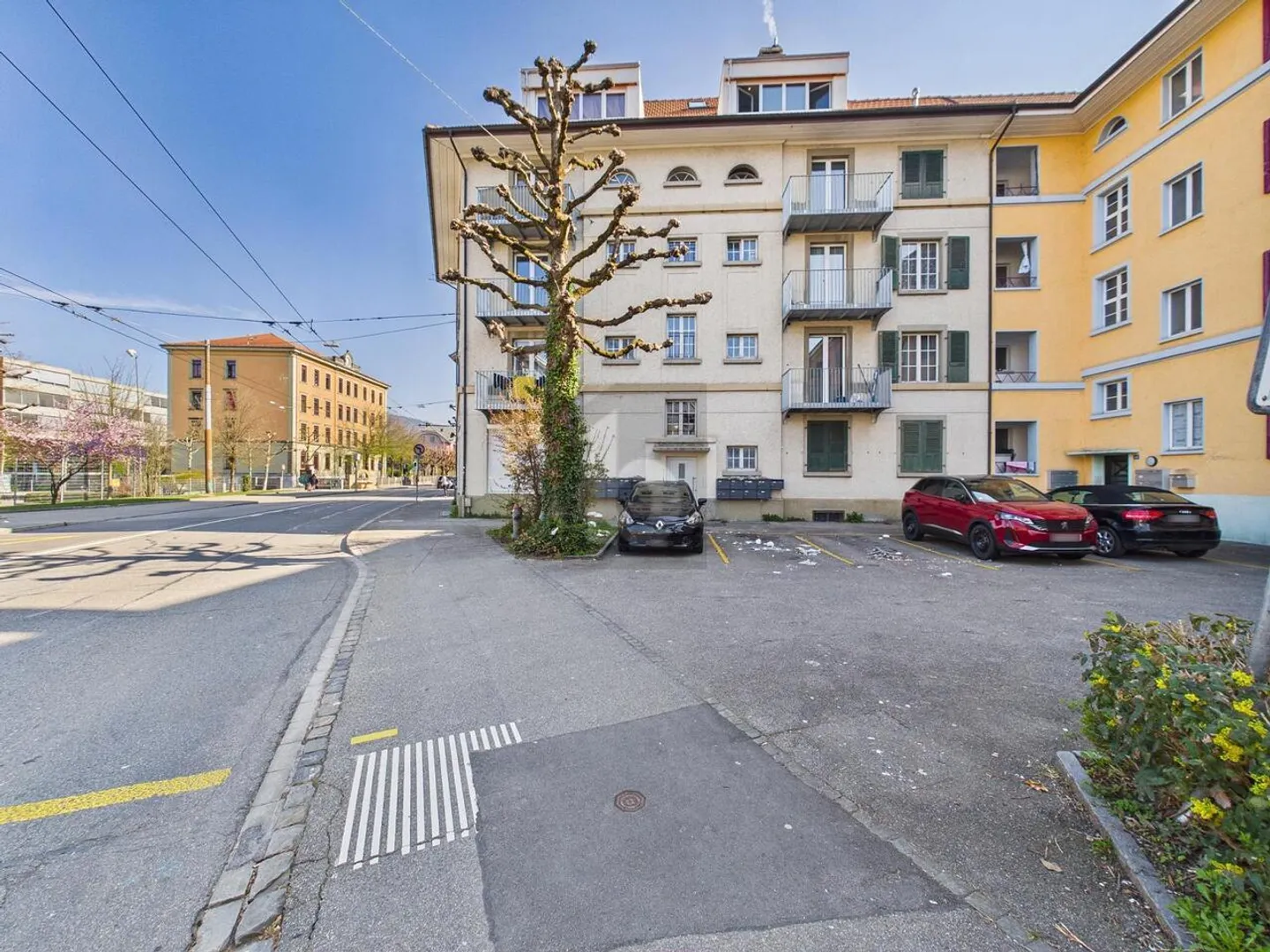 Renditestarkes Mehrfamilienhaus - Foto 1 von 6