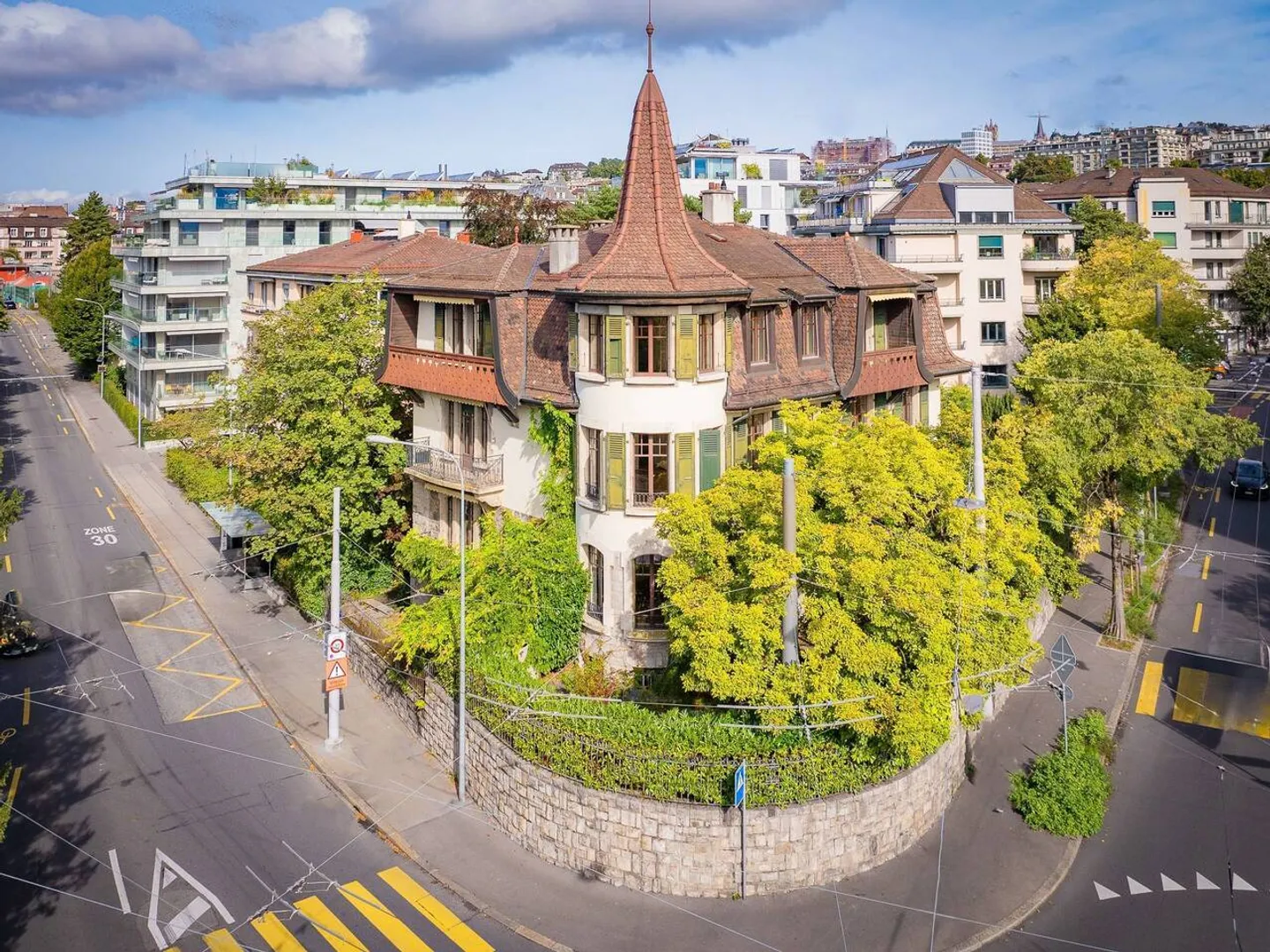 3 außergewöhnliche 5,5-Zimmer-Wohnungen mit Garten und Balkon, nur wenige Schritte von Ouchy entfernt. - Foto 1 von 9