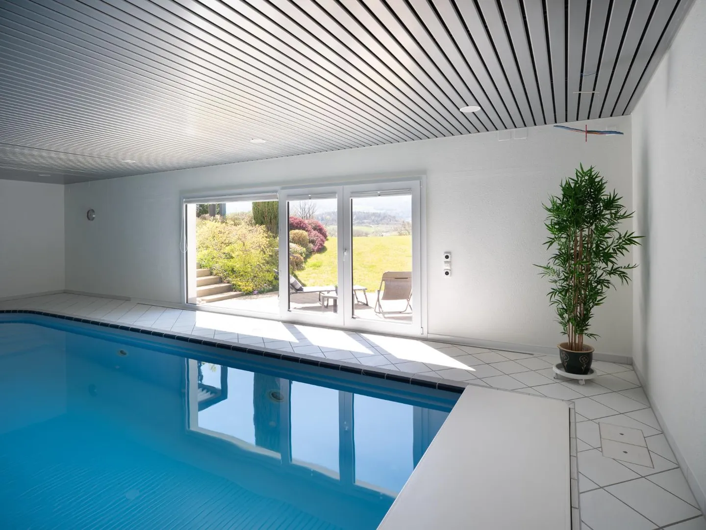 Magnificent architect-designed villa in Porrentruy - Photo 17 of 29