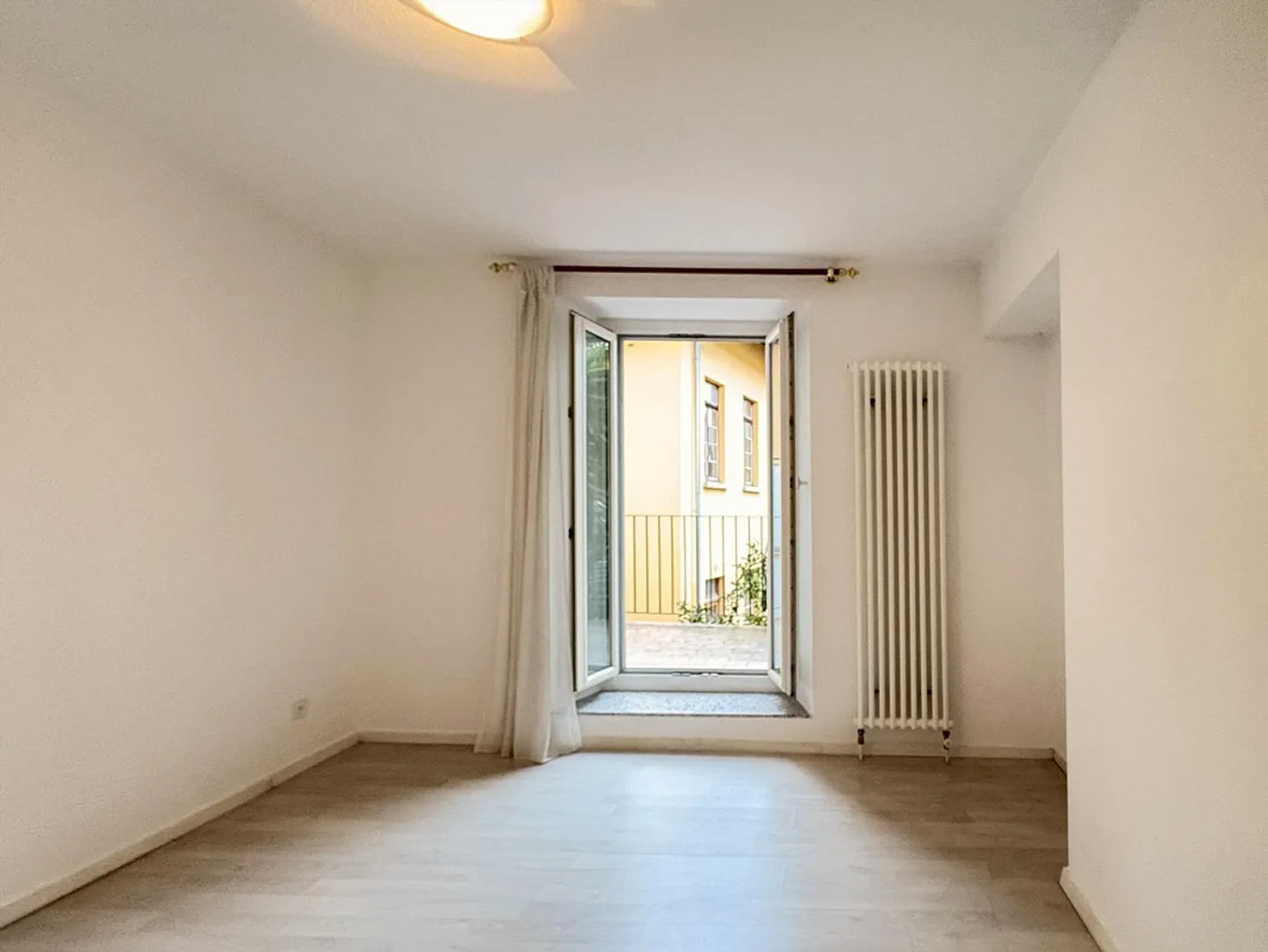 MURALTO, 2.5-room apartment for rent with private entrance - Photo 5 of 10