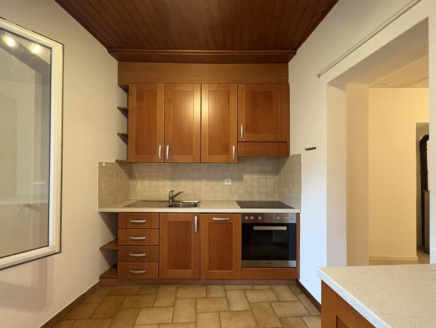 MURALTO, 2.5-room apartment for rent with private entrance - Photo 7 of 10