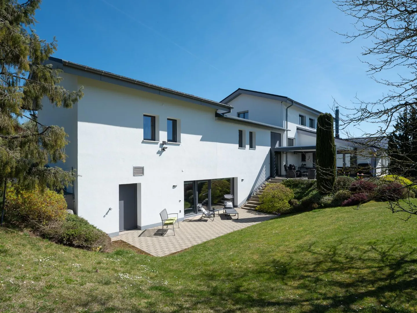 Magnificent architect-designed villa in Porrentruy - Photo 22 of 29
