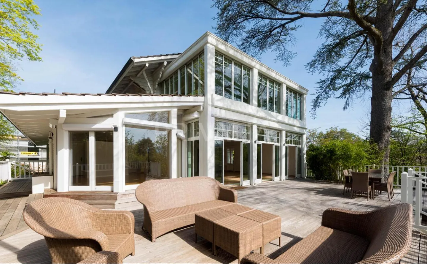 Incantevole villa familiare nel cuore del villaggio di Vand... - Foto 2 di 13