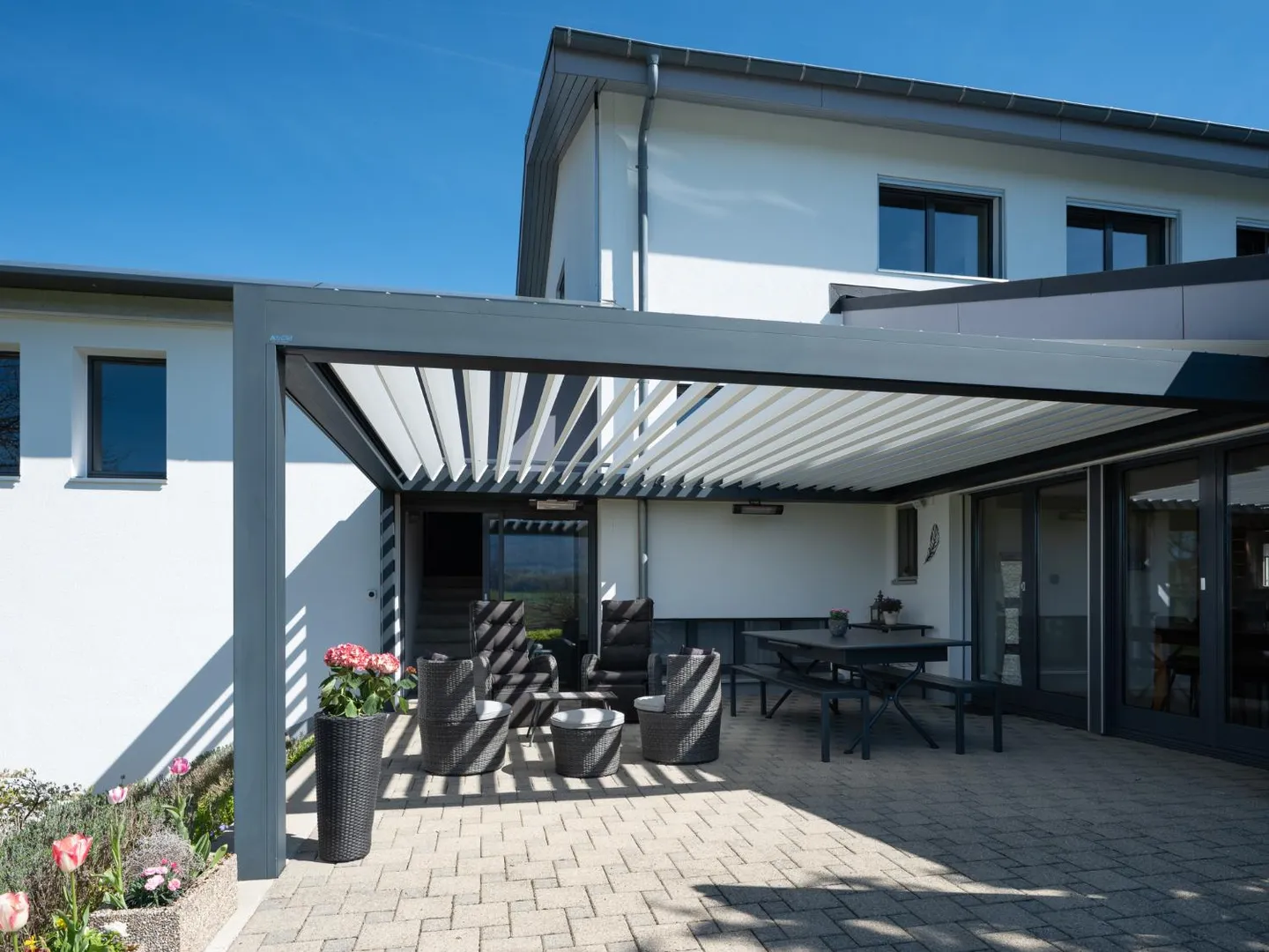 Magnificent architect-designed villa in Porrentruy - Photo 24 of 29