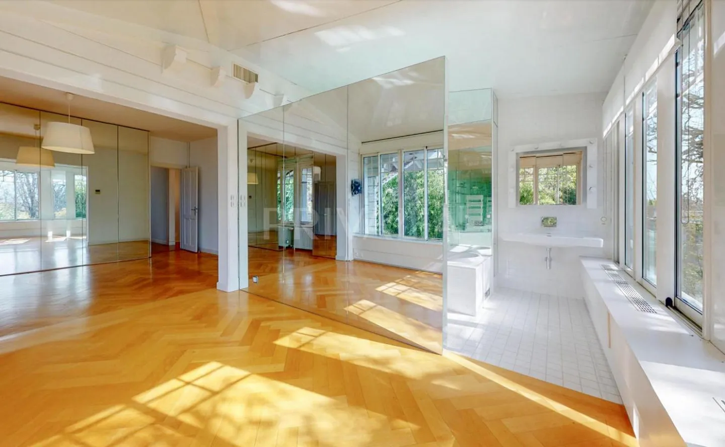 Incantevole villa familiare nel cuore del villaggio di Vand... - Foto 9 di 13