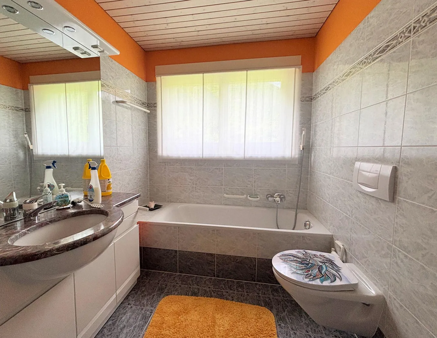 Appartement renoviert und umgeben von Grün und Natur - Foto 11 von 11