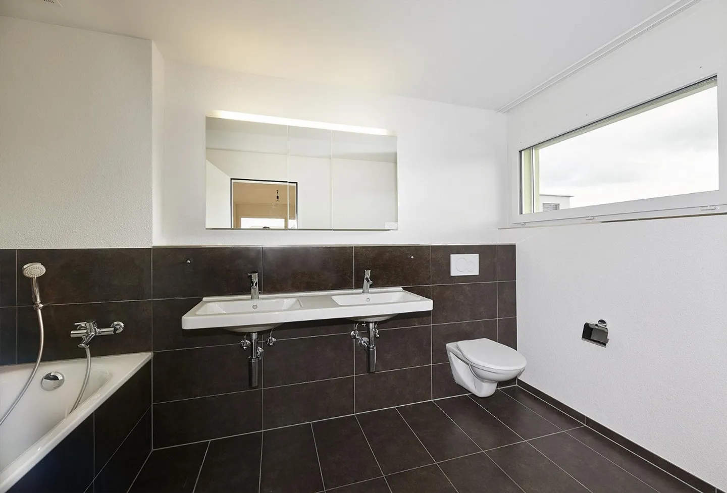 Tolle Attika-Wohnung mit Terrasse (151 m²) - Foto 6 von 11