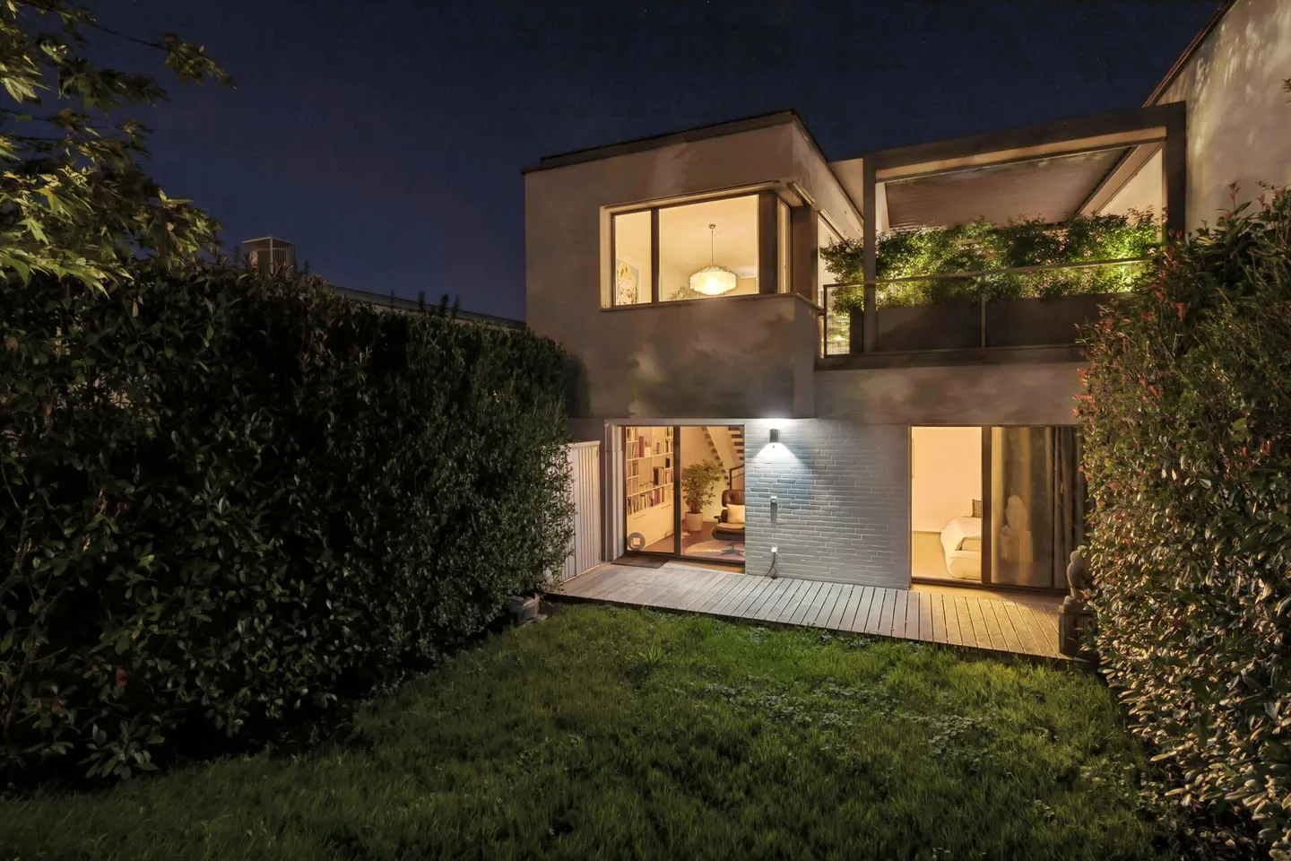 Attraente casa a schiera angolare di 5,5 stanze con vista sul lago e grande terrazza - Foto 15 di 15