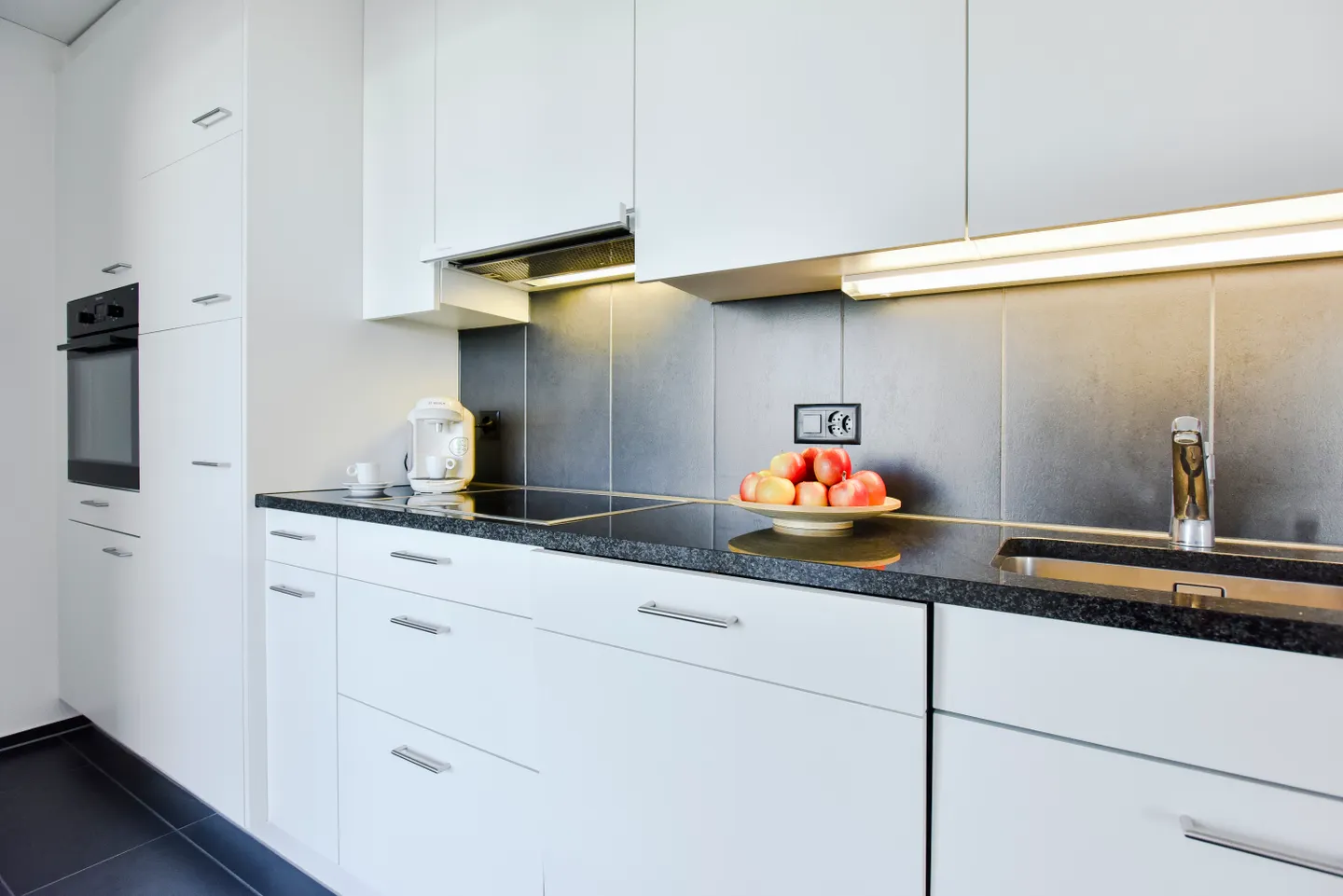 Working in Zurich - Modern living in the center of Muri - Photo 3 of 7