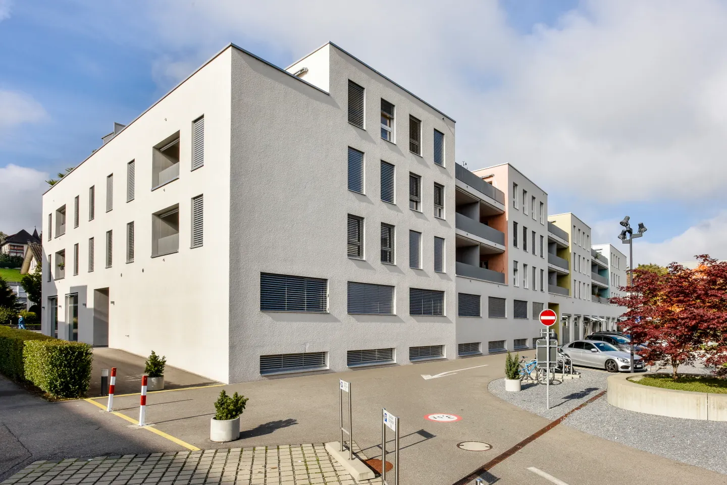 Working in Zurich - Modern living in the center of Muri - Photo 1 of 7
