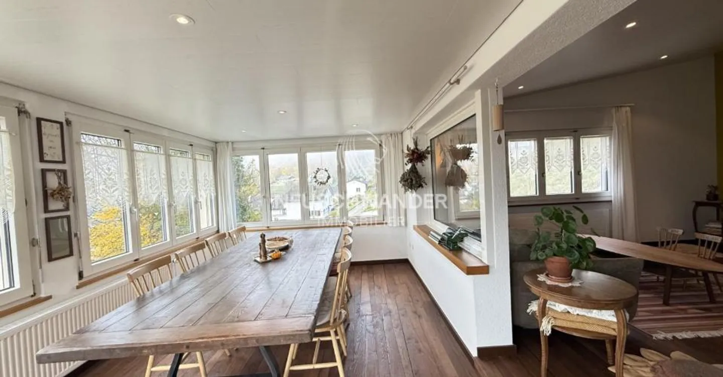 Charming Renovated House - Photo 5 of 13