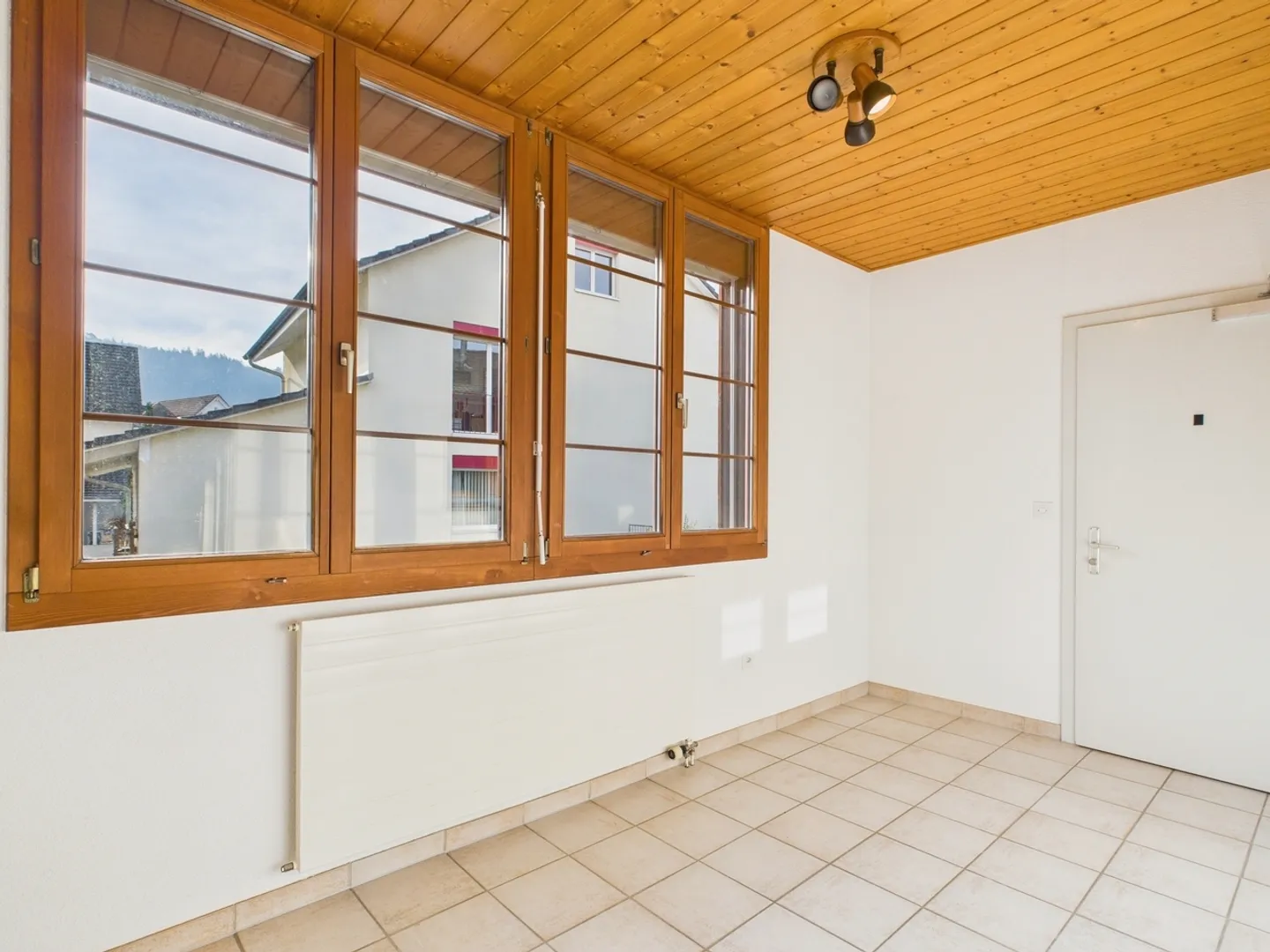 Appartamento in affitto - Foto 9 di 12