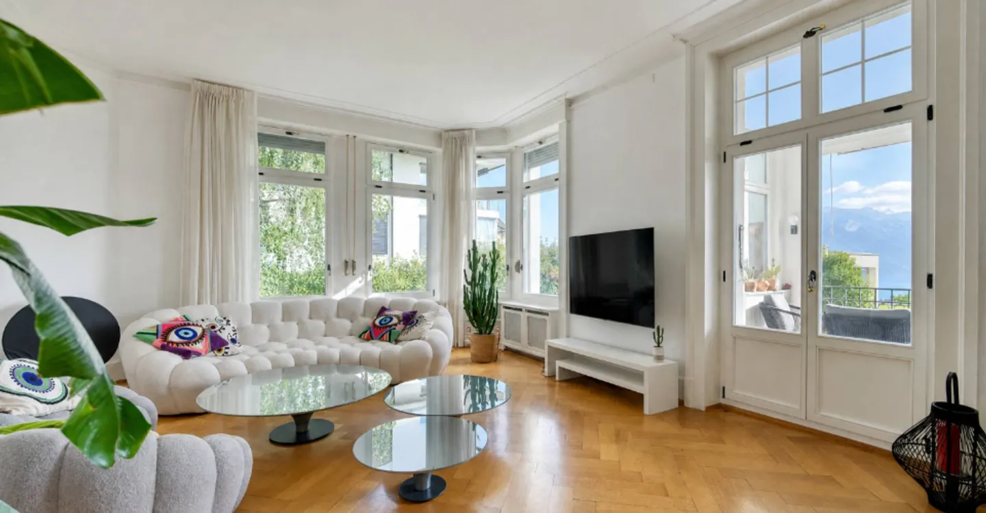 Renovated Master House with panoramic view of Lake Geneva - Photo 2 of 10