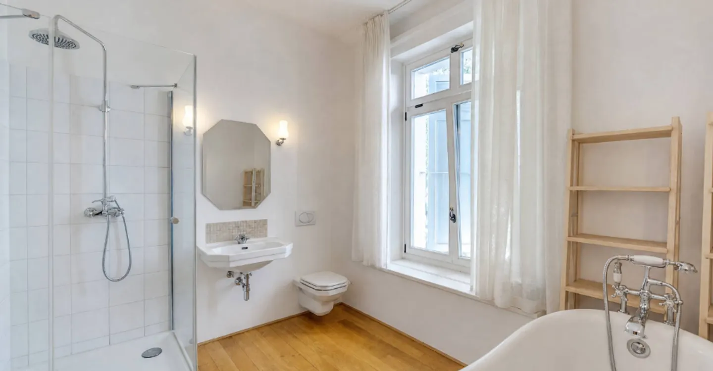 Renovated Master House with panoramic view of Lake Geneva - Photo 6 of 10