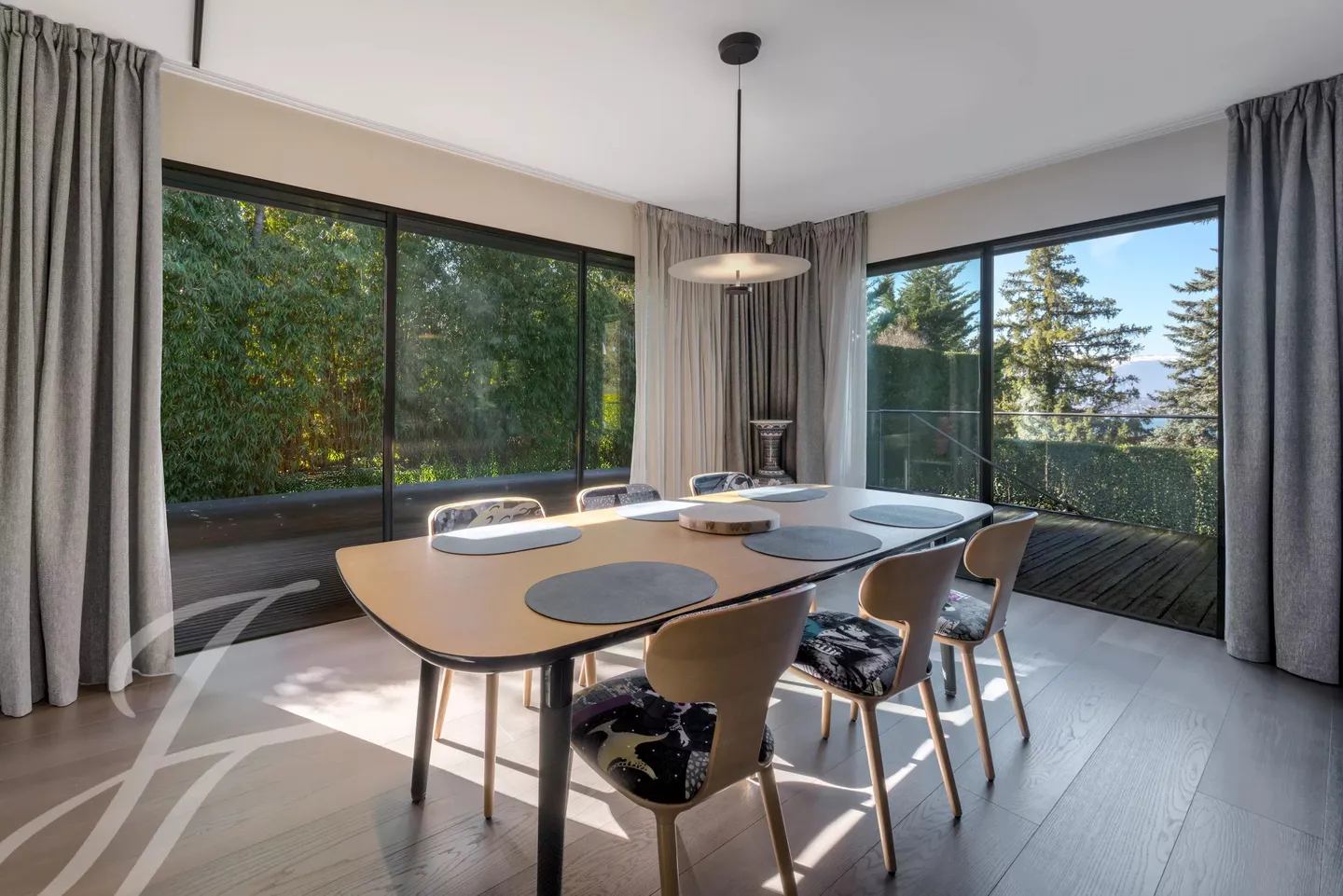 Villa Elegante con Vista Lago - Foto 5 di 18