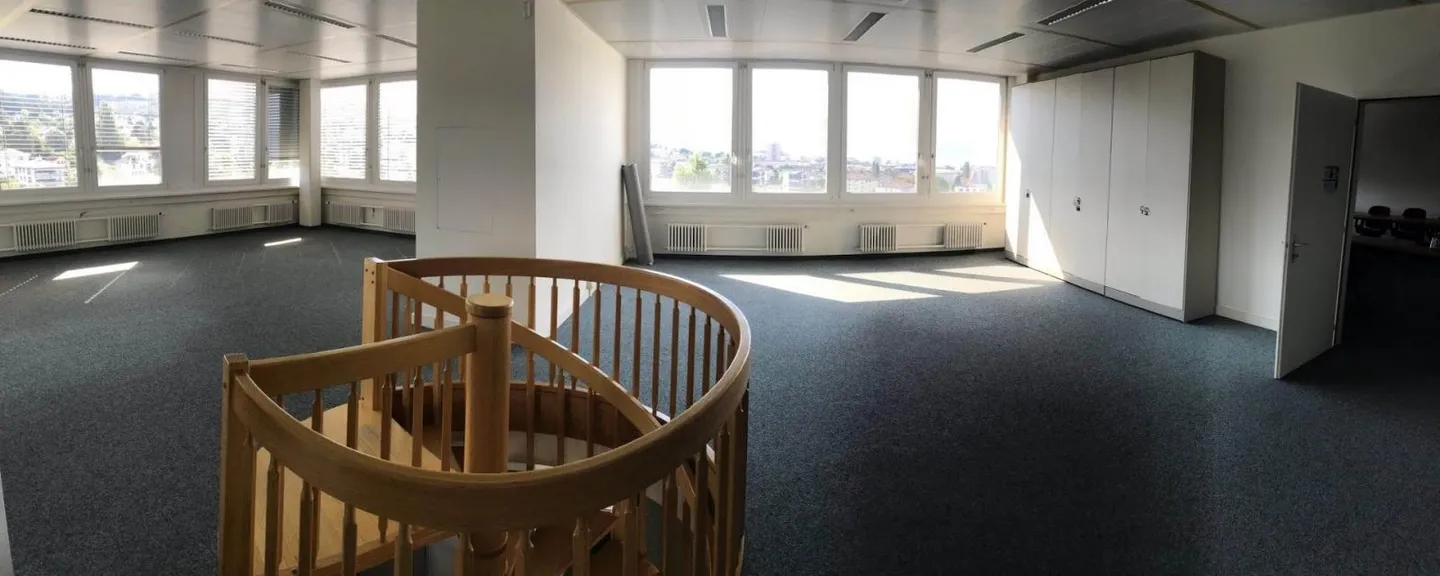 I tuoi uffici a Renens di 250 m2 al piano alto - Foto 4 di 7