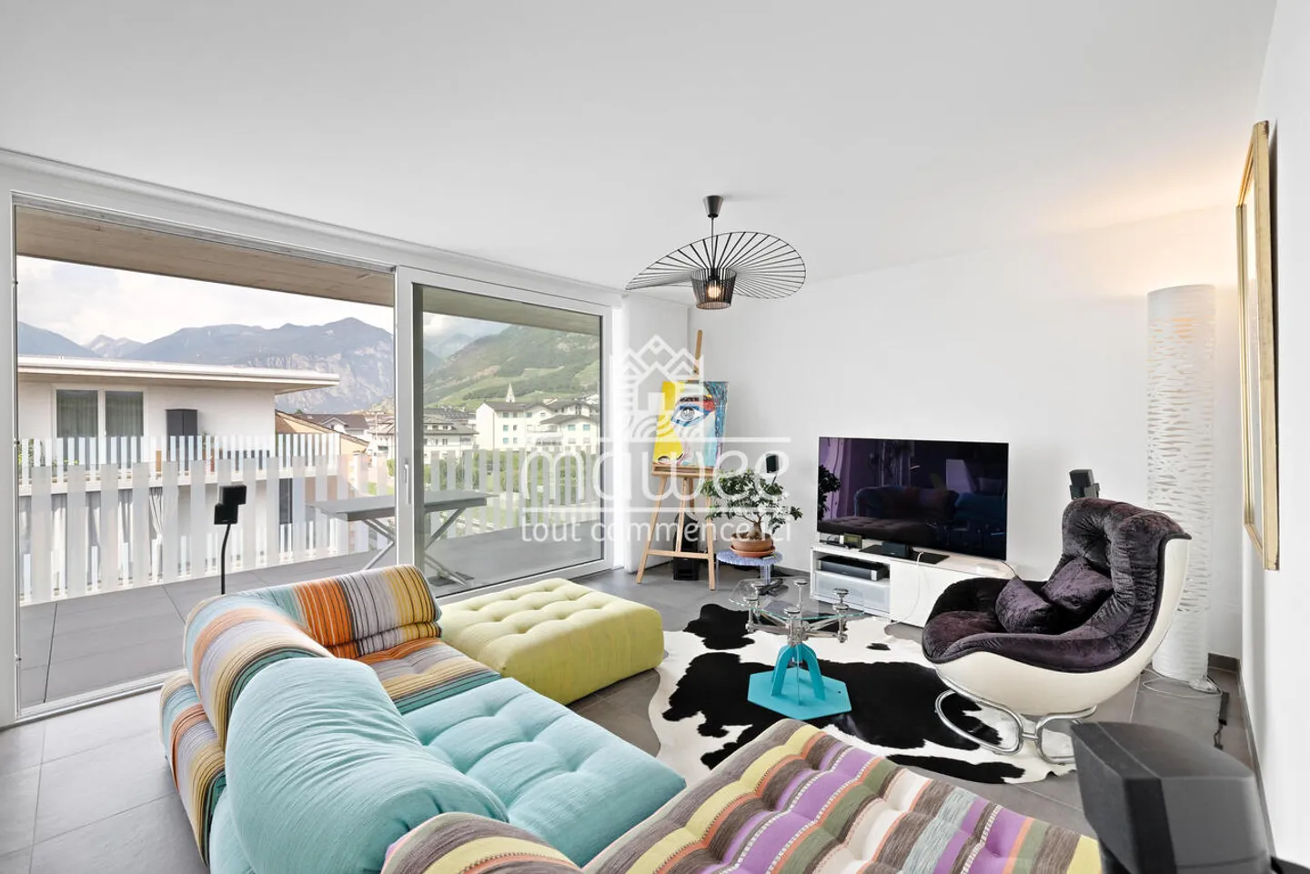 Ideal situation in the heart of Fully! - Photo 4 of 15