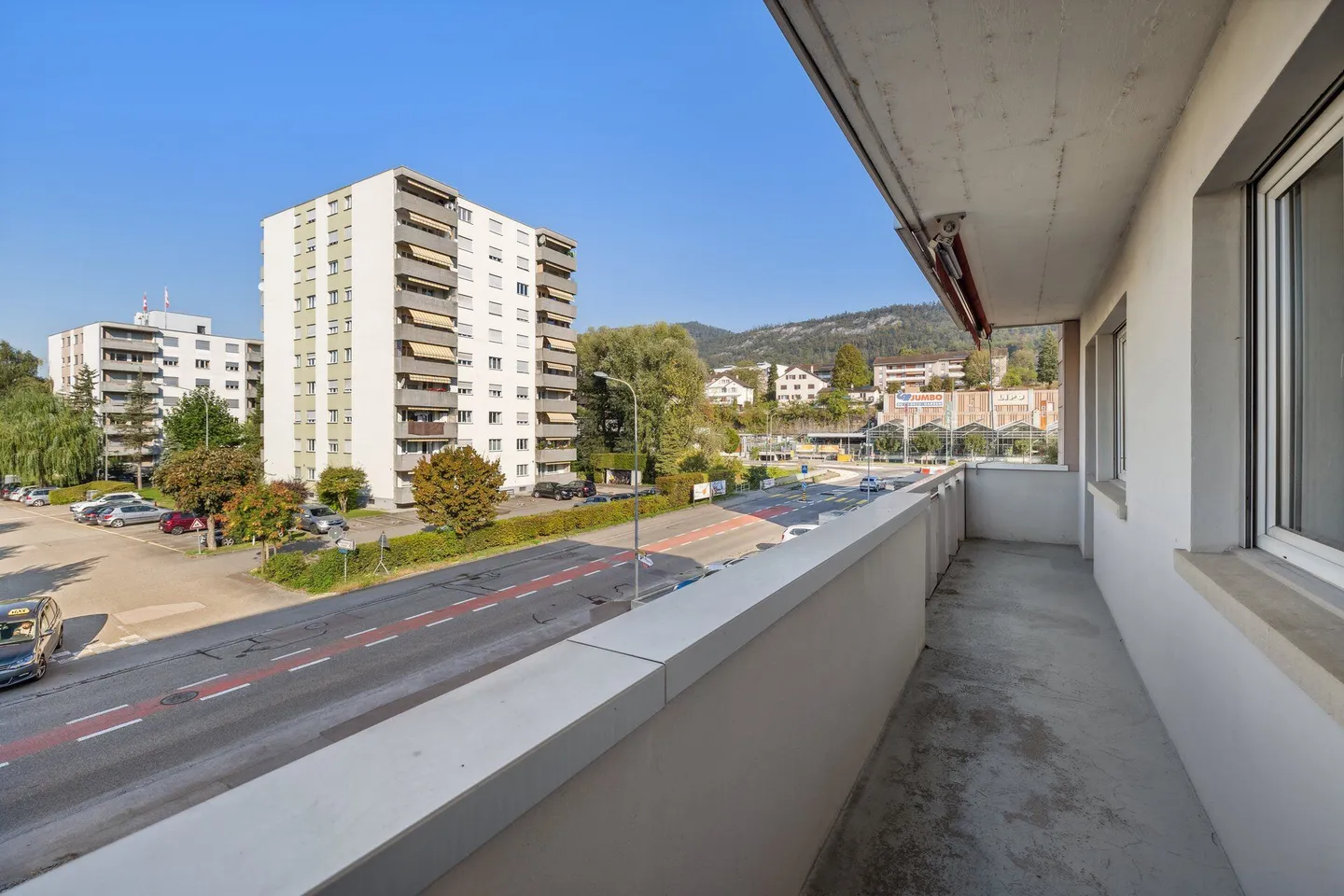 Spacieux appartement de 4.5 pièces avec vue imprenable à Delémont - Photo 9 sur 13