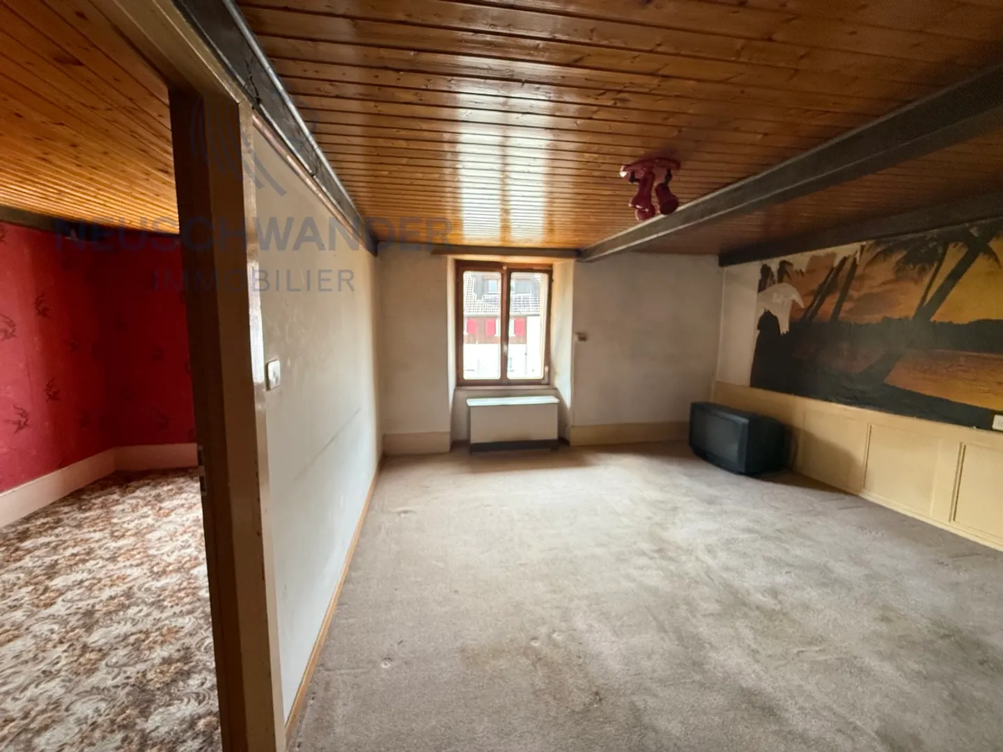 Residential building for sale - Photo 11 of 25