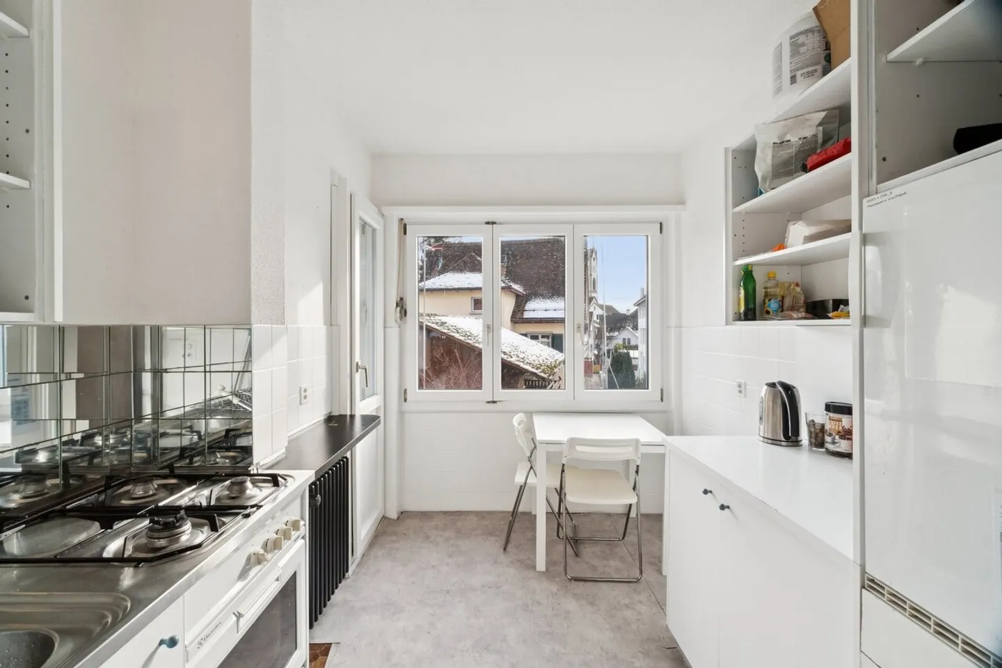 Charmante Wohnung mit Balkonen - Foto 2 von 5