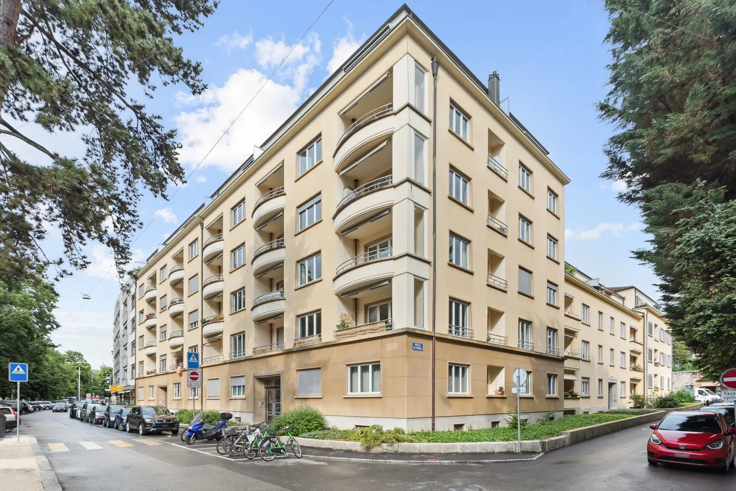 Spacieux 4.5 pièces au cur de Neuchâtel - Caution gratuite ! - Photo 1 sur 8