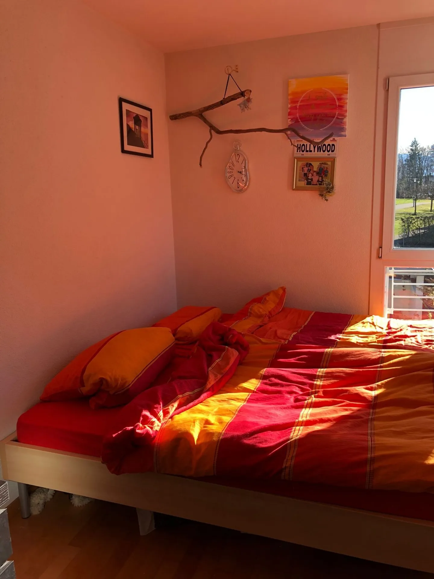 Helles WG-Zimmer in ruhiger Lage in Uster, nah zum Greifensee - Foto 1 von 16