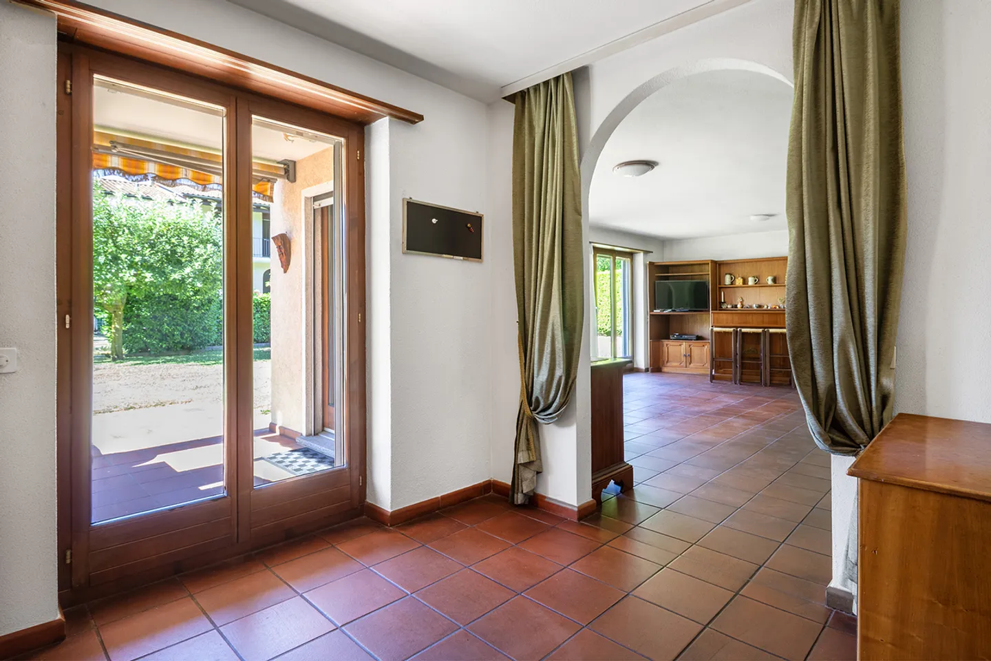 The independent house, perfect for your family just minutes from... - Photo 3 of 5