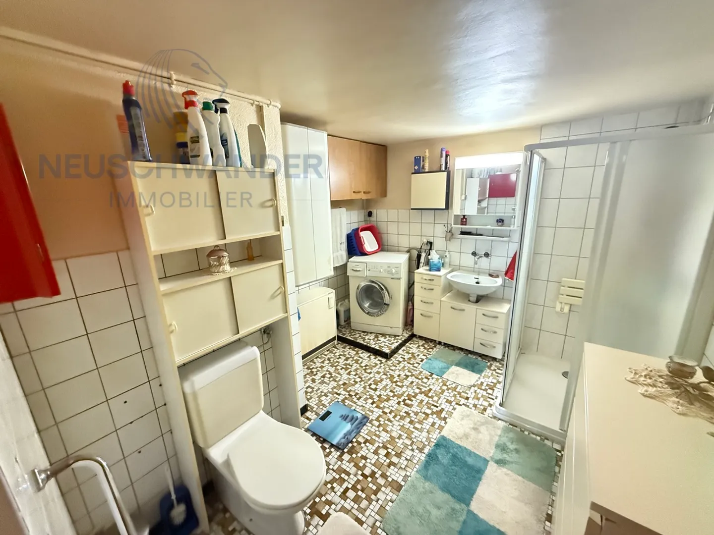 Residential building for sale - Photo 22 of 25
