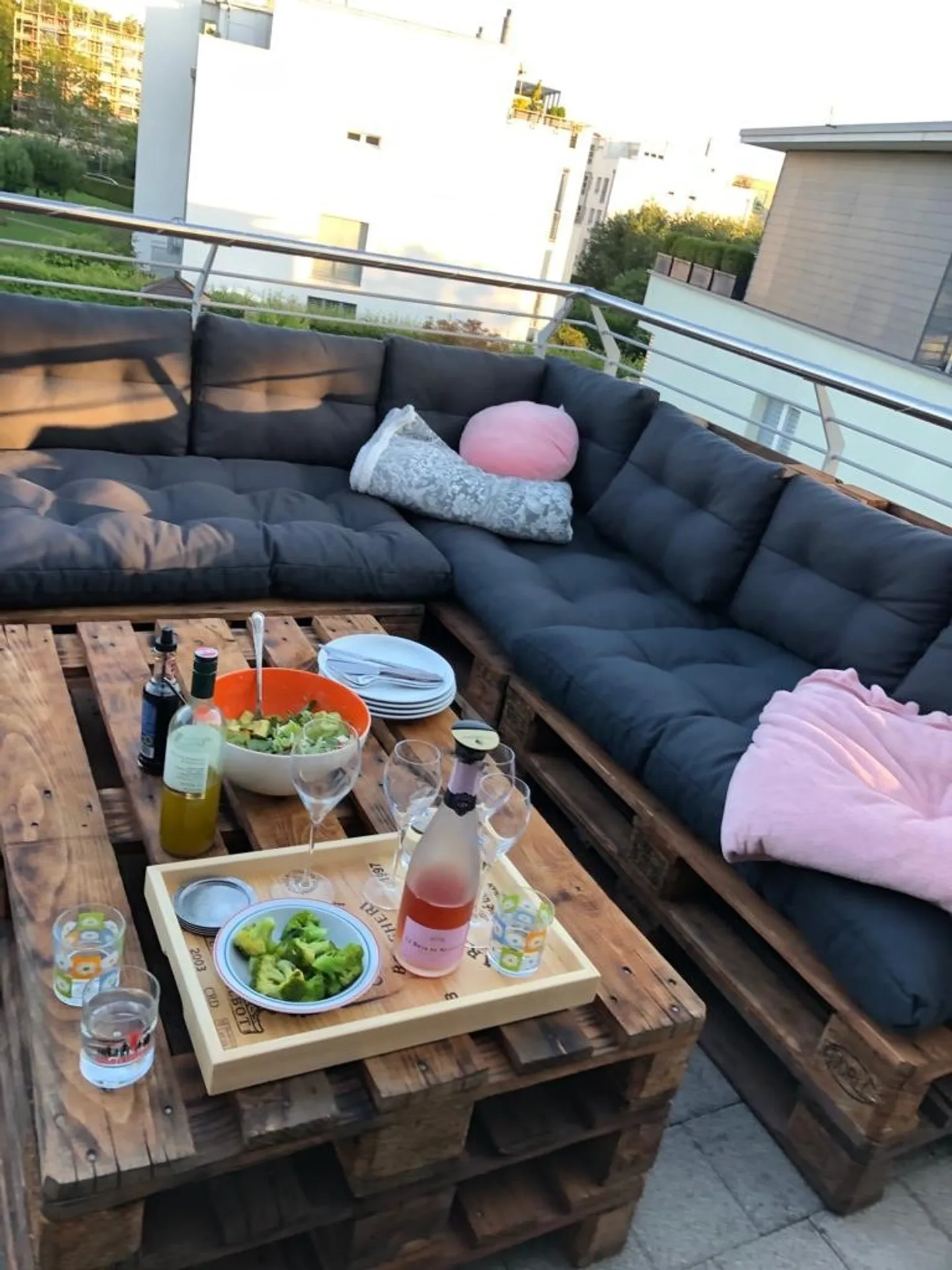 Helles WG-Zimmer in ruhiger Lage in Uster, nah zum Greifensee - Foto 5 von 16