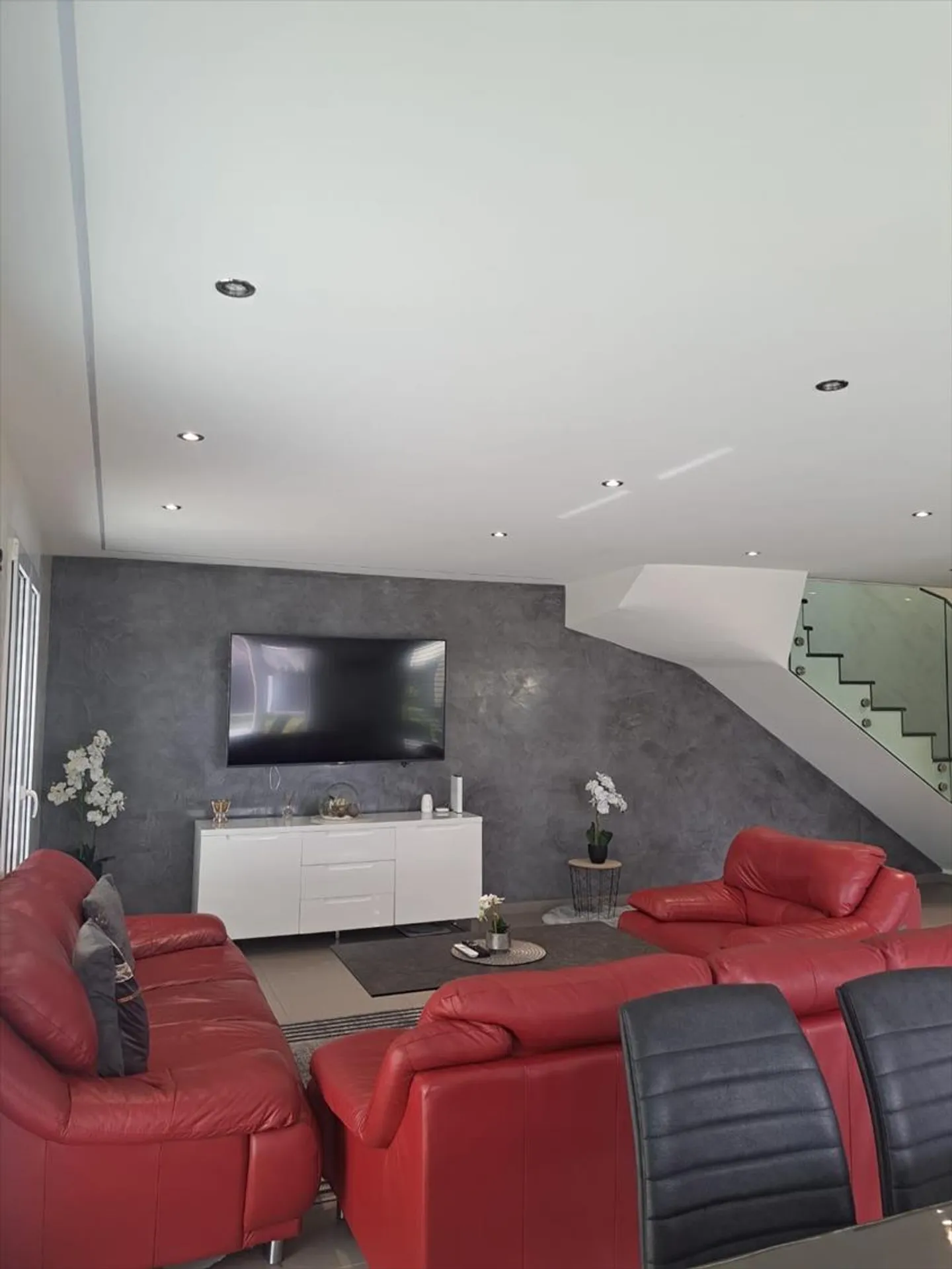 Villa 5.5 rooms - Photo 1 of 14
