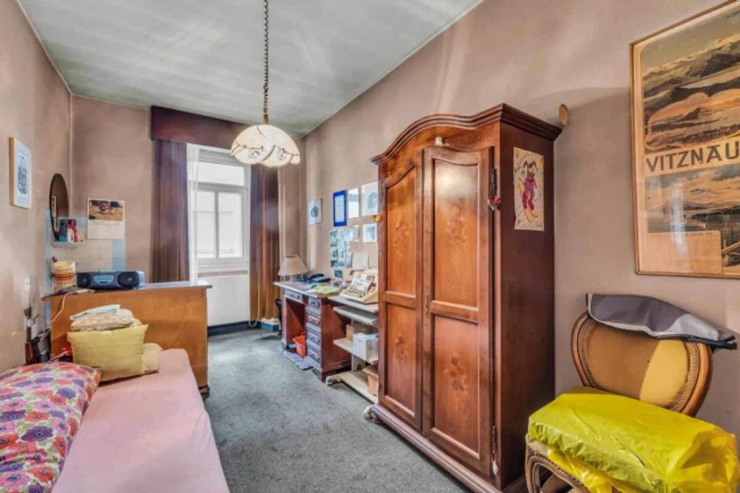 Historical Commercial and Residential Building - Photo 6 of 14