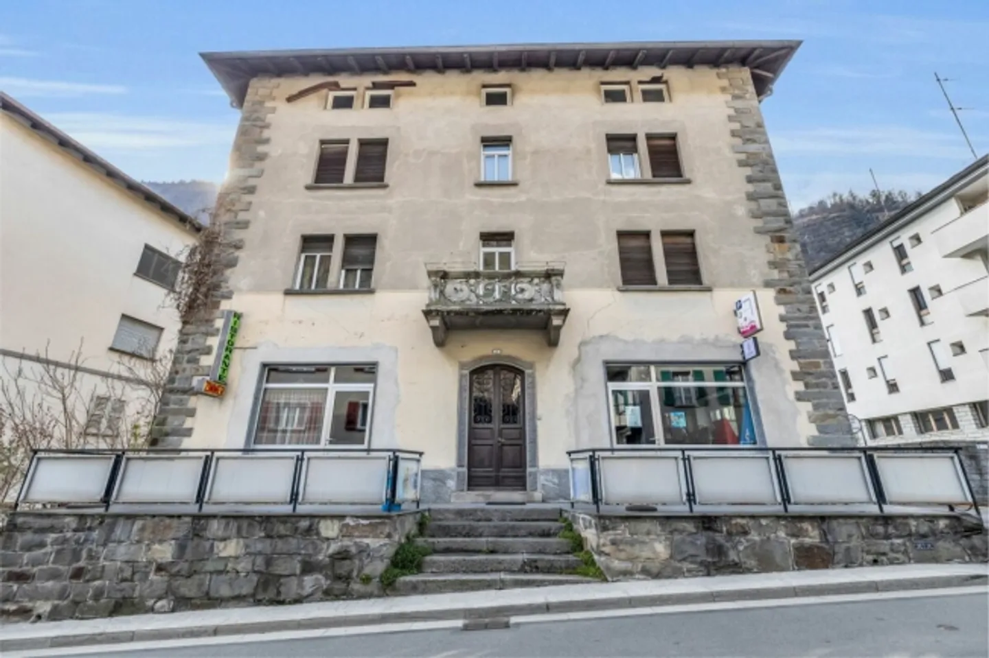 Historical Commercial and Residential Building - Photo 11 of 14