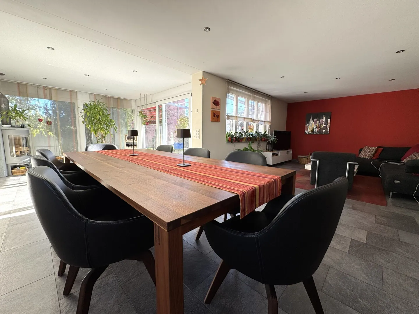 Casa unifamiliare ben tenuta di 6 1/2 stanze in vendita - Foto 5 di 17