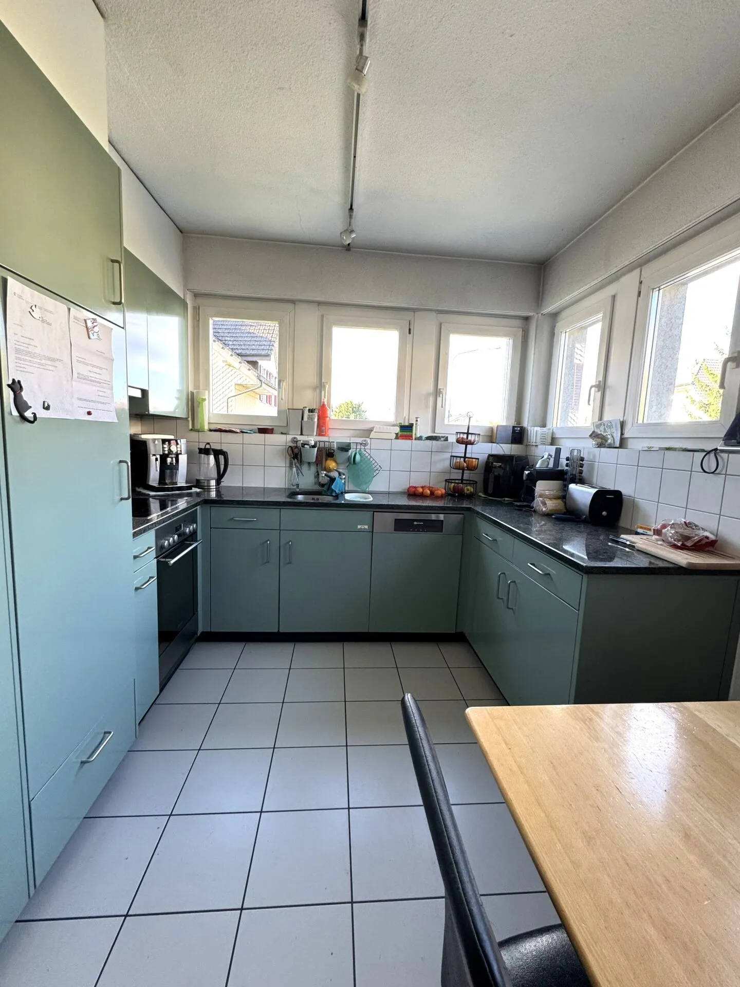 Casa unifamiliare ben tenuta di 6 1/2 stanze in vendita - Foto 7 di 17