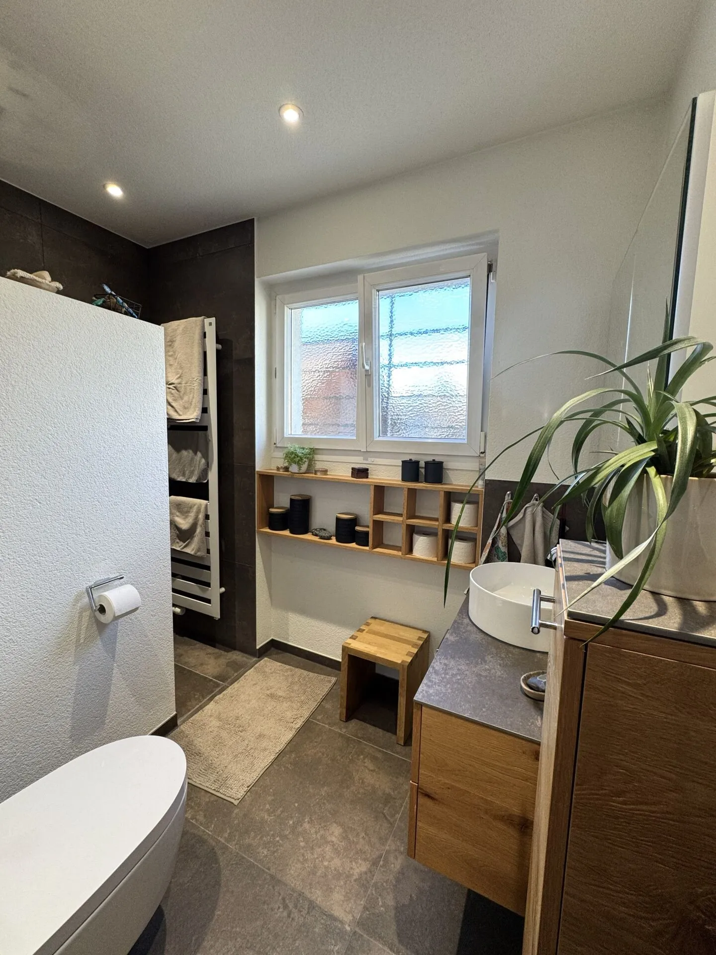 Casa unifamiliare ben tenuta di 6 1/2 stanze in vendita - Foto 10 di 17